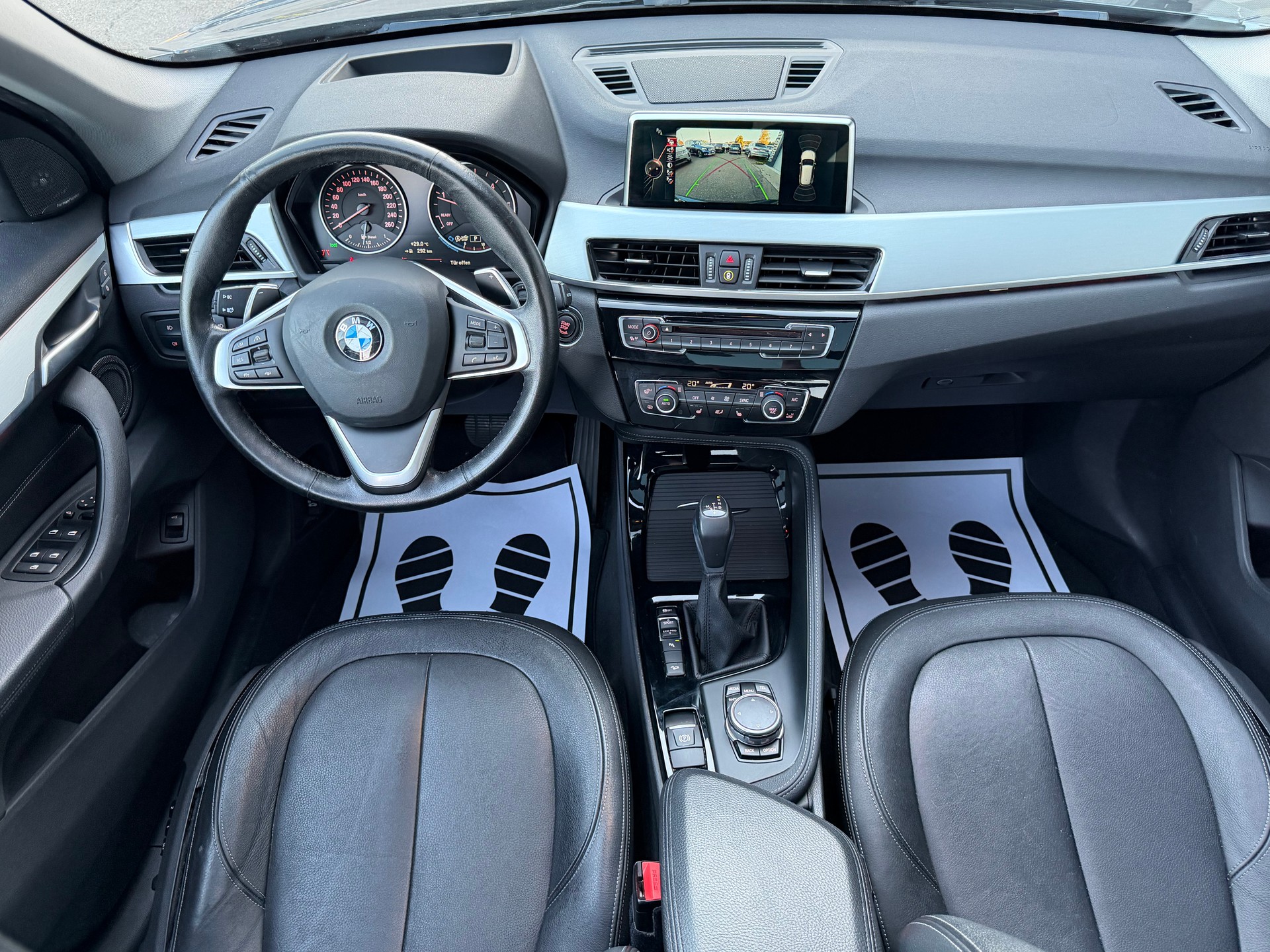 BMW X1 xDrive 20d Sport Line Steptronic-image-9