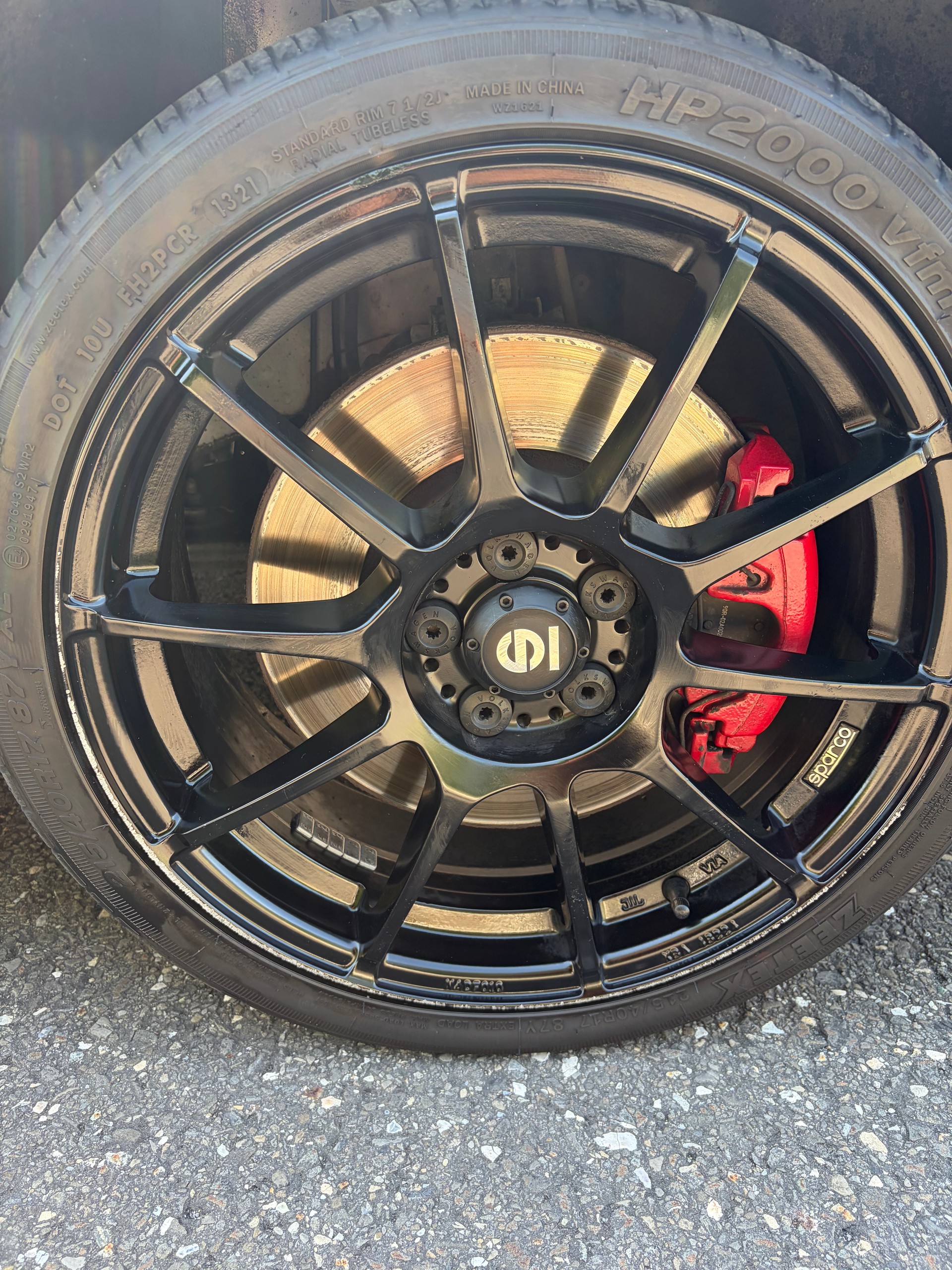 VW 1.8 TSI GTI-image-5