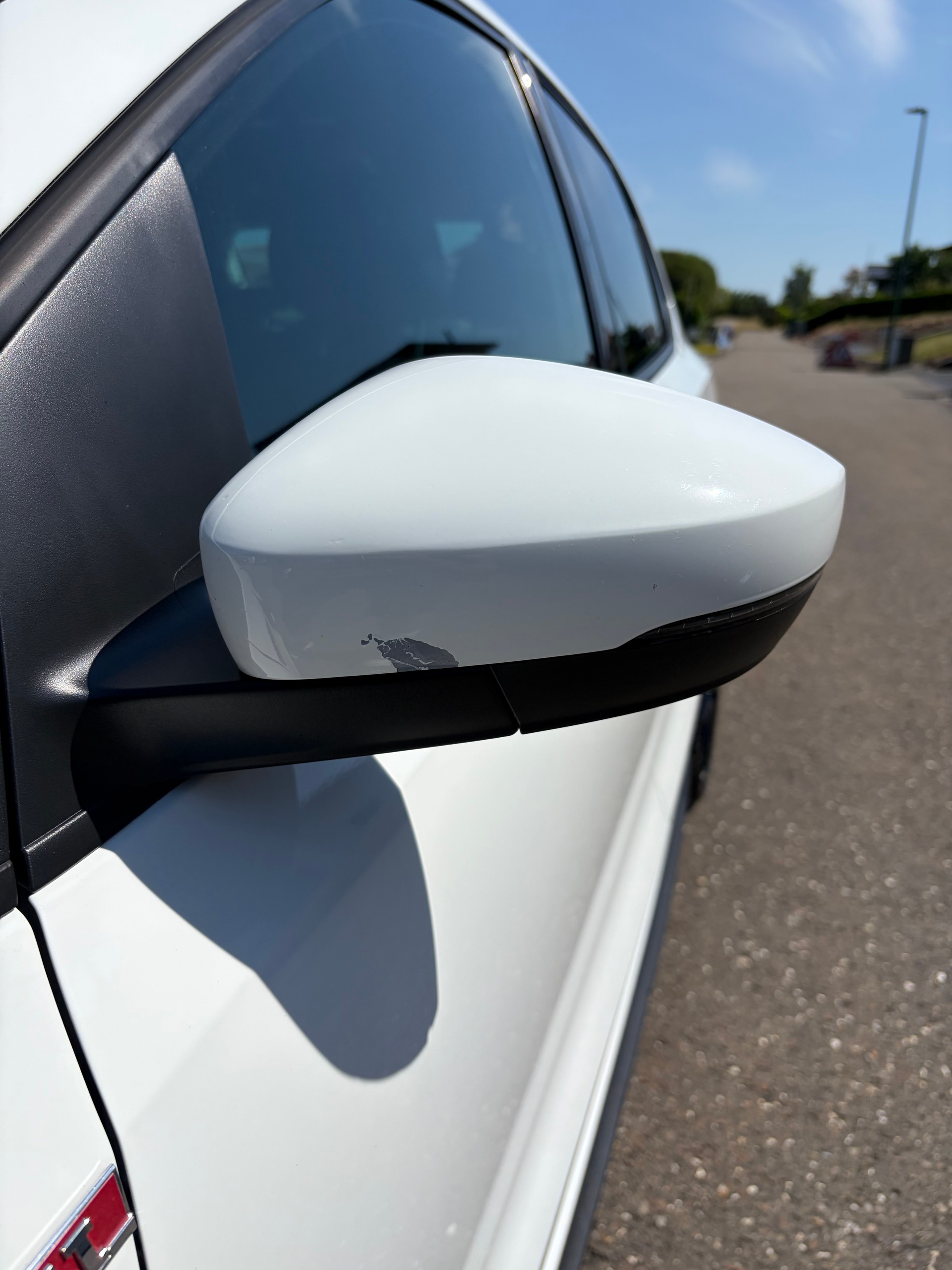 VW 1.8 TSI GTI-image-7