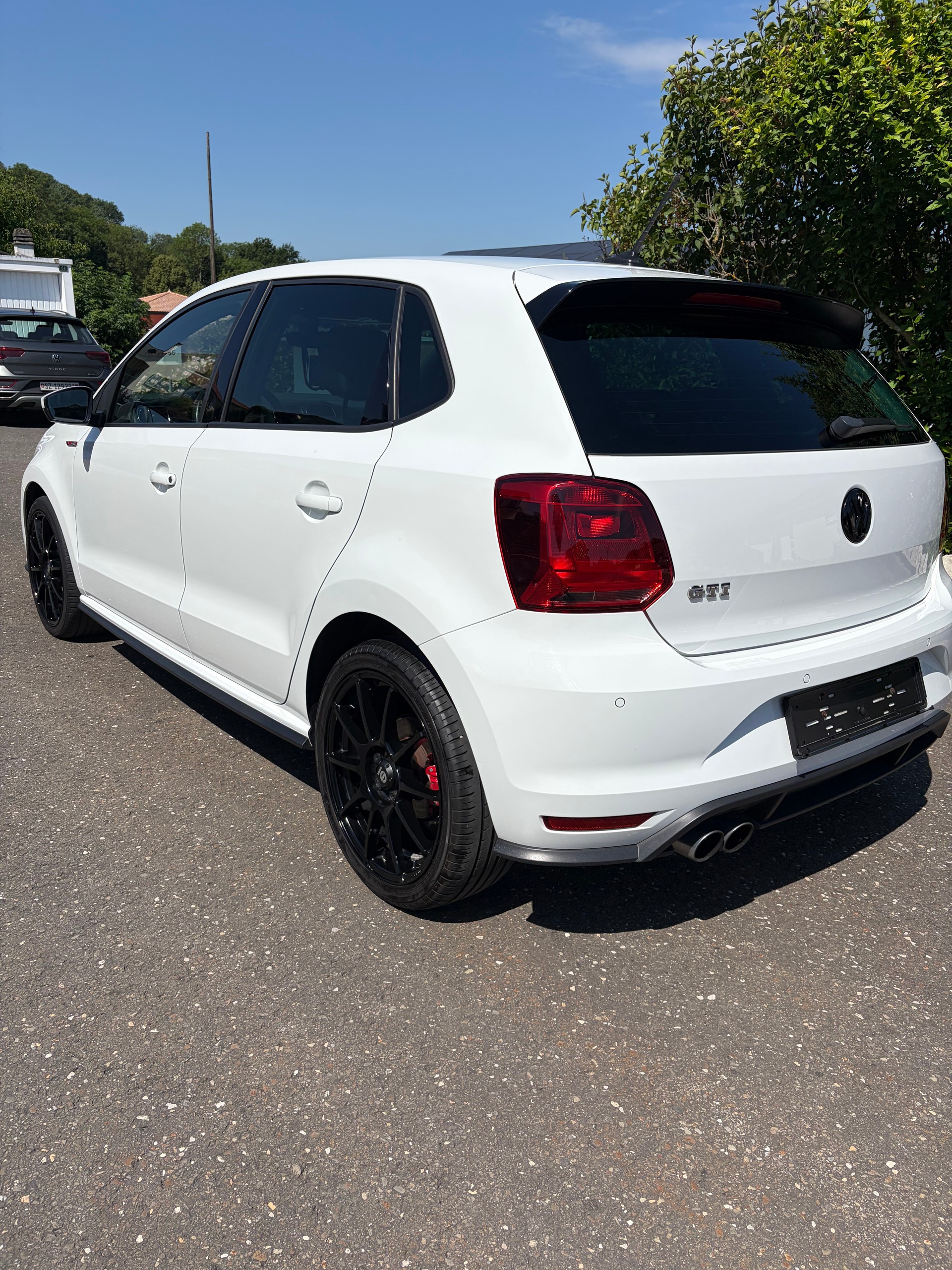 VW 1.8 TSI GTI-image-3