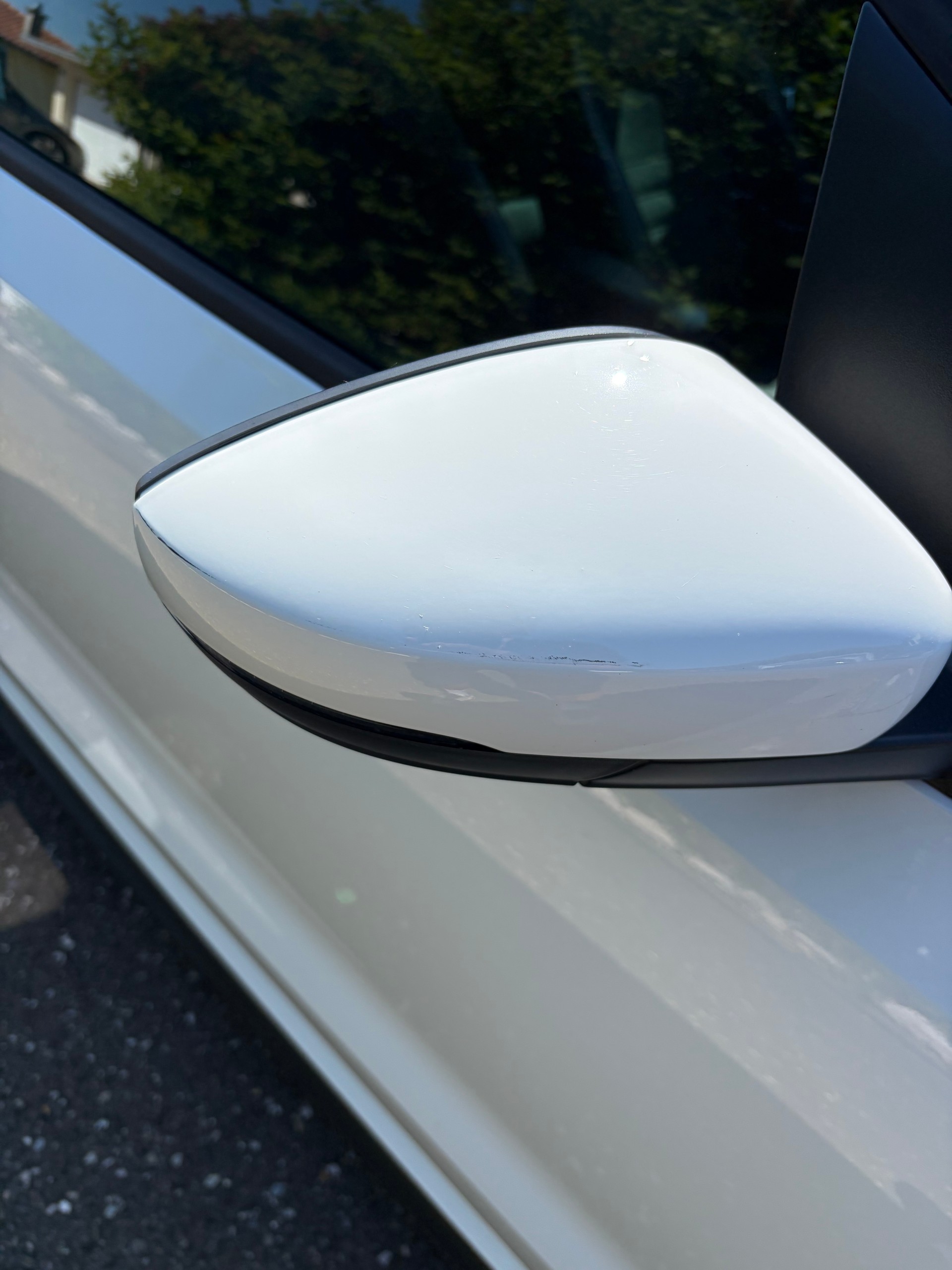 VW 1.8 TSI GTI-image-6