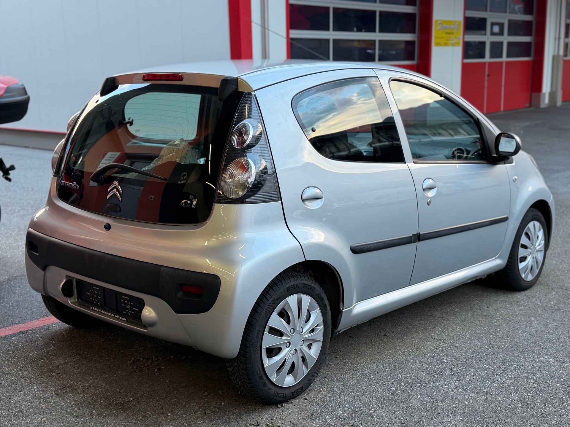 CITROEN C1 1.0i Exclusive-image-4