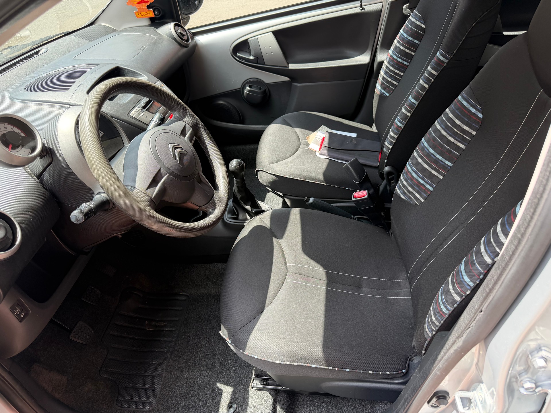 CITROEN C1 1.0i Exclusive-image-10