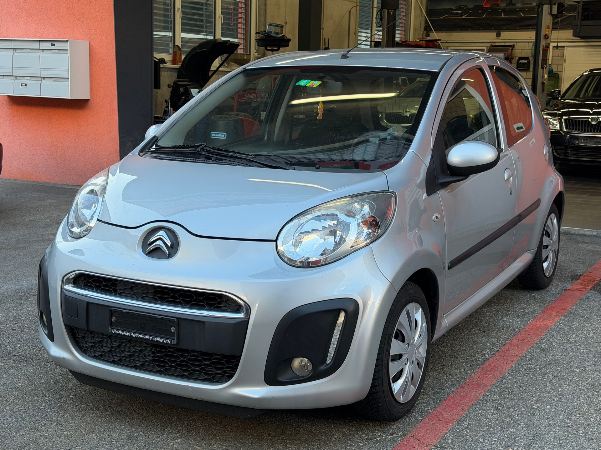 CITROEN C1 1.0i Exclusive-image-3
