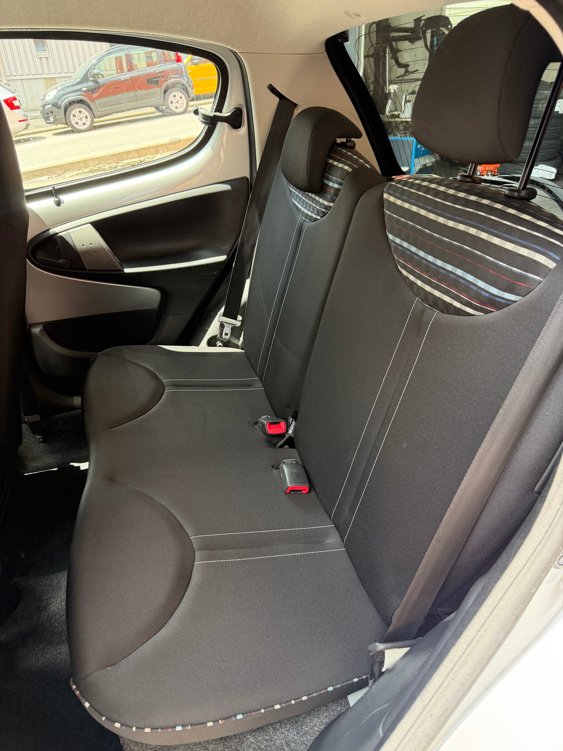 CITROEN C1 1.0i Exclusive-image-8