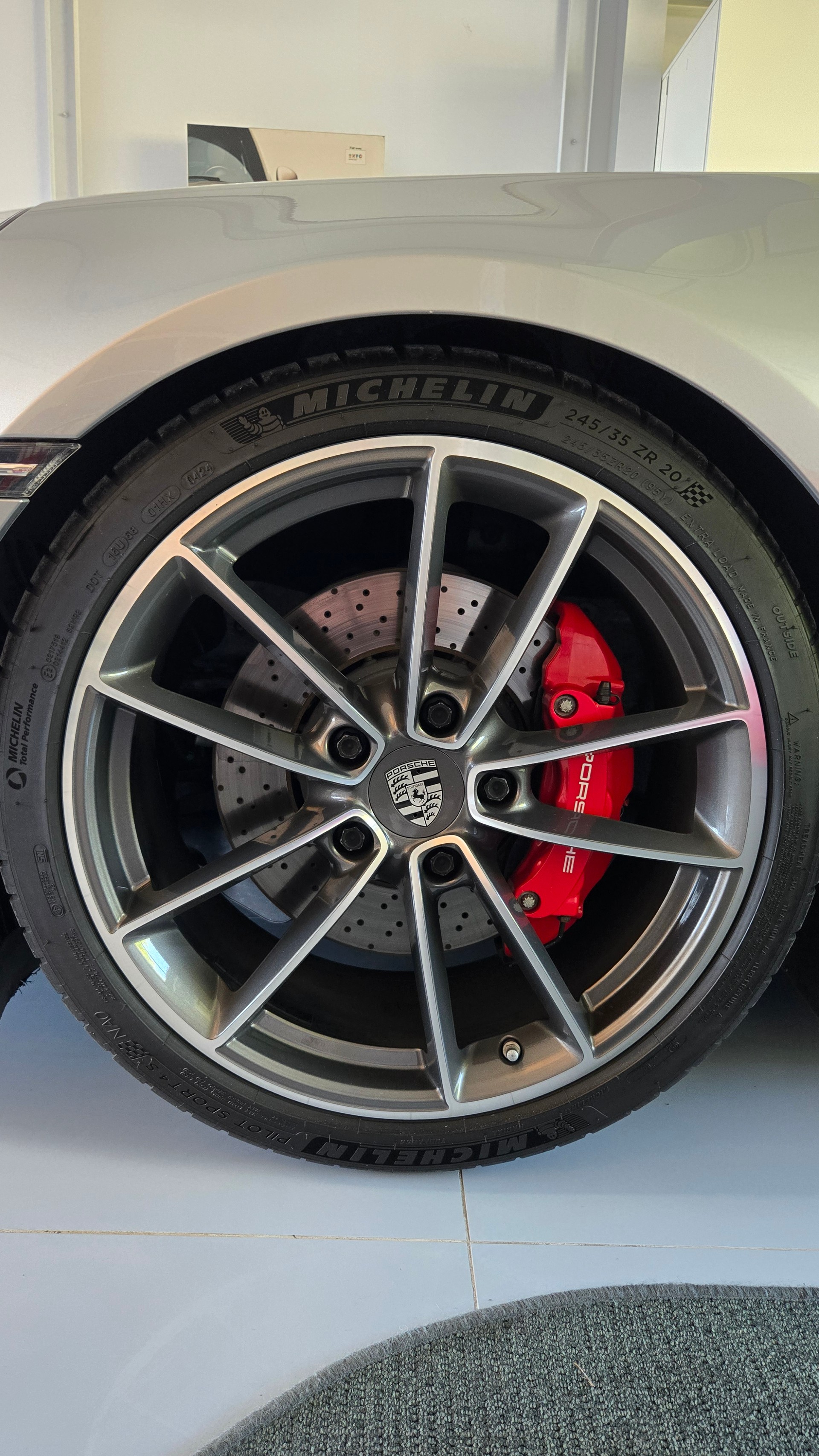 PORSCHE 911 Carrera 4S PDK-image-8