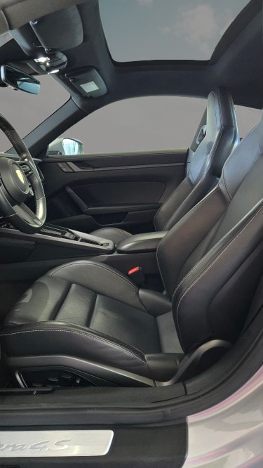 PORSCHE 911 Carrera 4S PDK-image-16