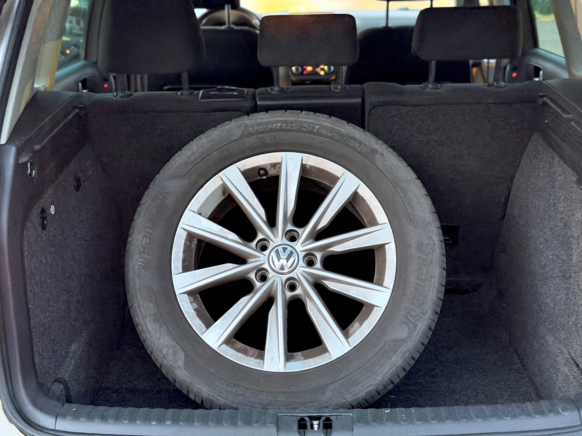 VW Tiguan 2.0 TSI Sport&Style 4Motion DSG-image-4