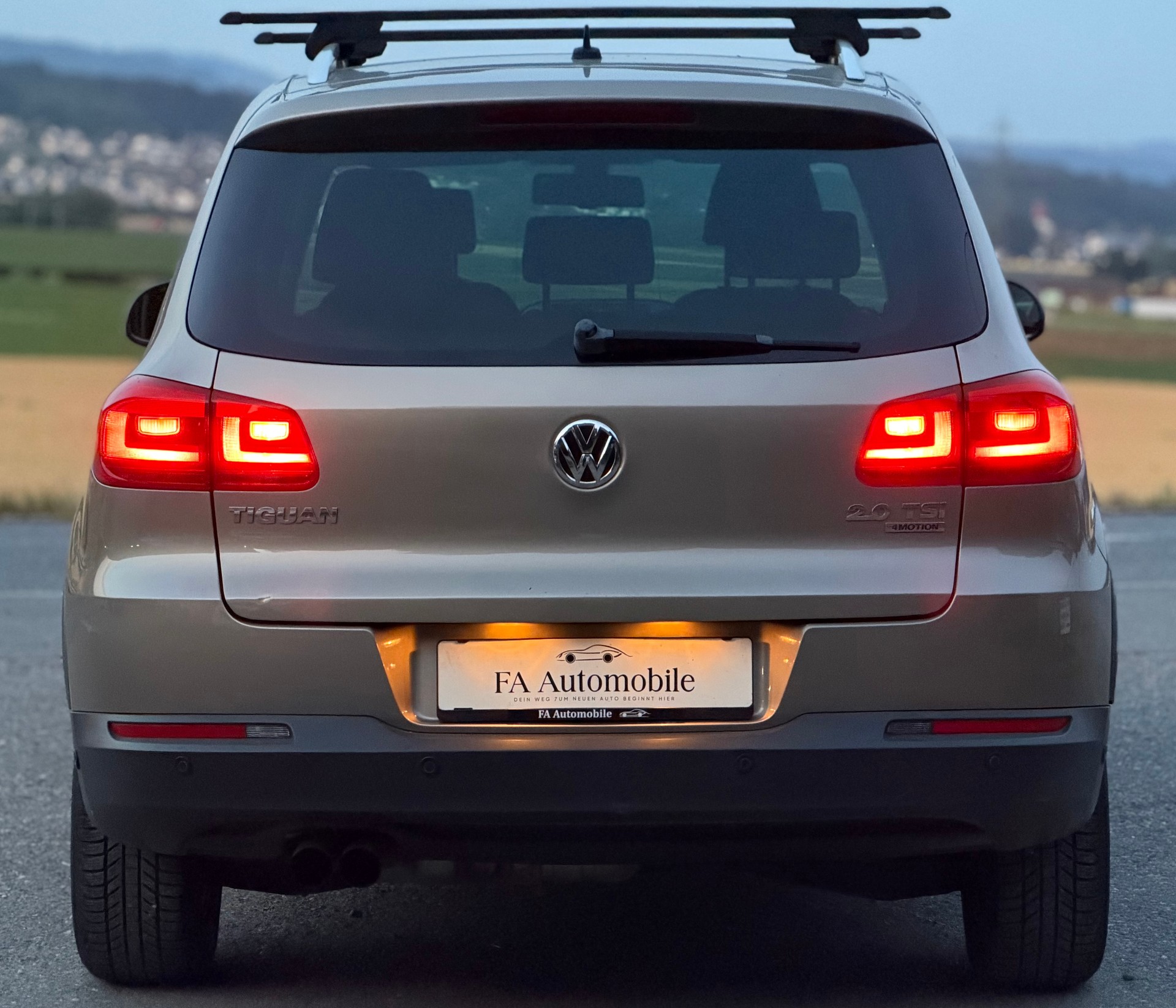 VW Tiguan 2.0 TSI Sport&Style 4Motion DSG-image-3