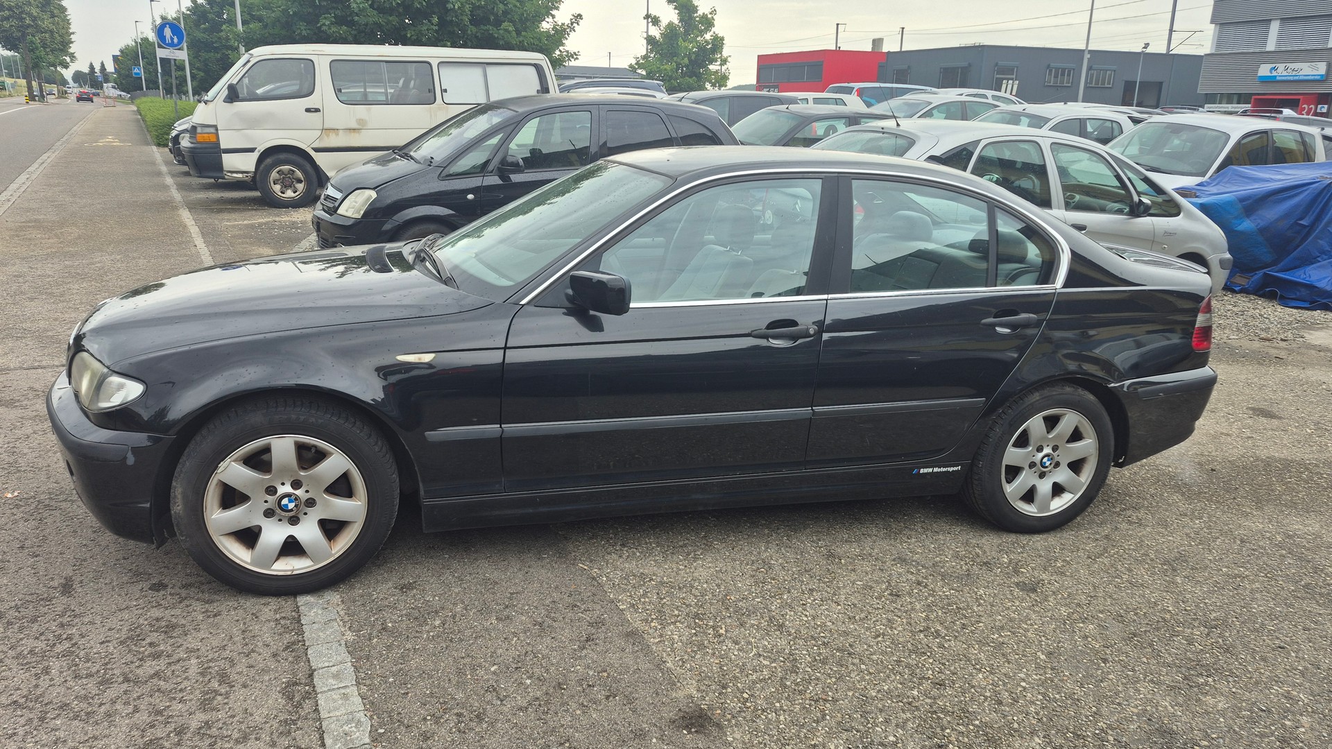 BMW 320i Steptronic-image-7
