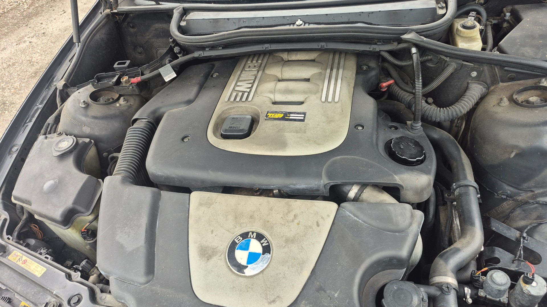 BMW 320i Steptronic-image-11