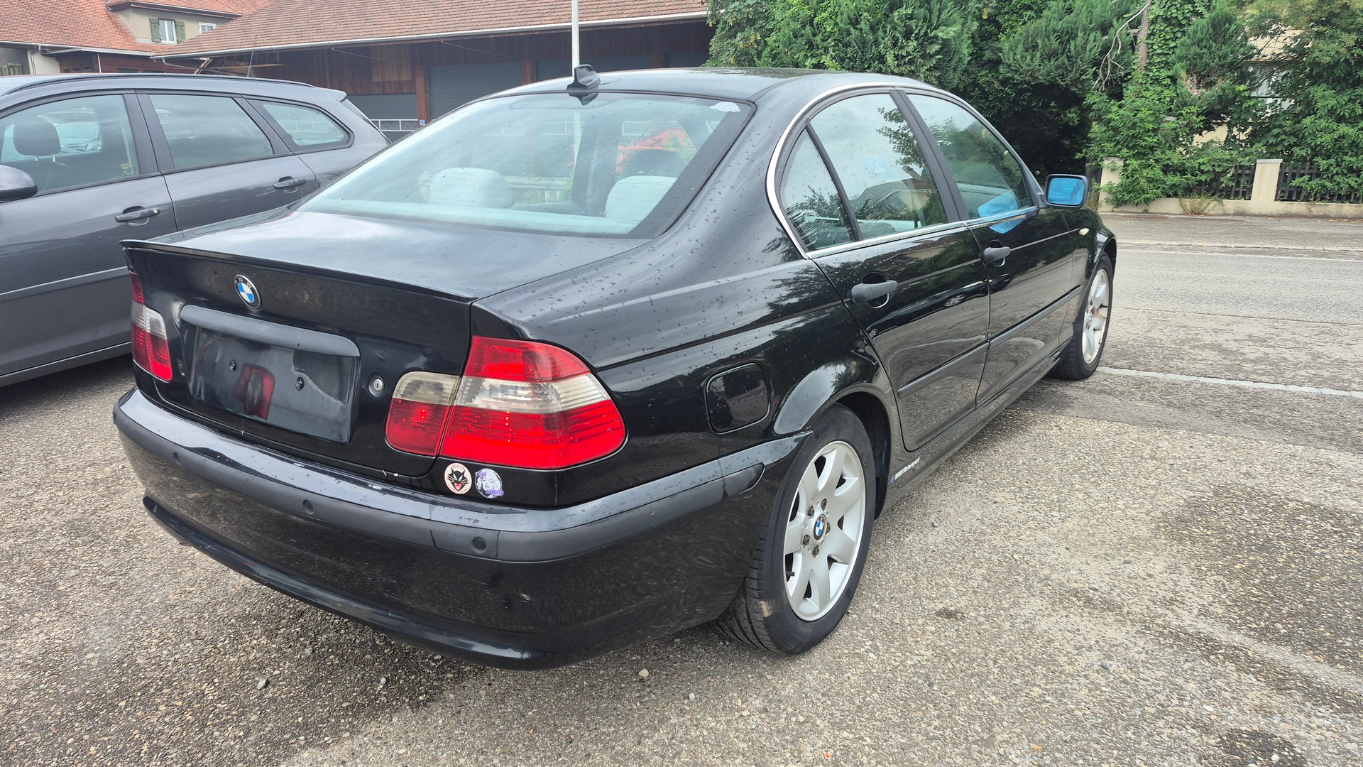 BMW 320i Steptronic-image-4