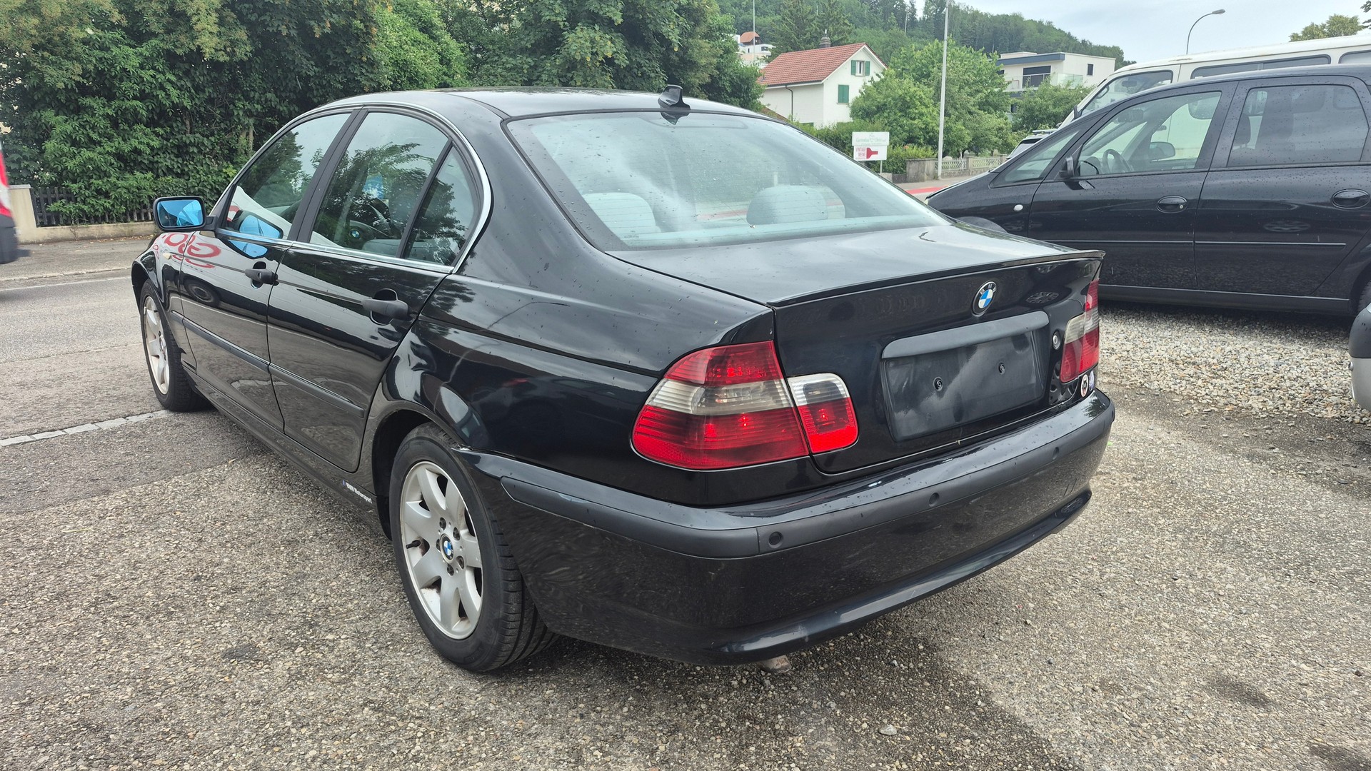 BMW 320i Steptronic-image-6