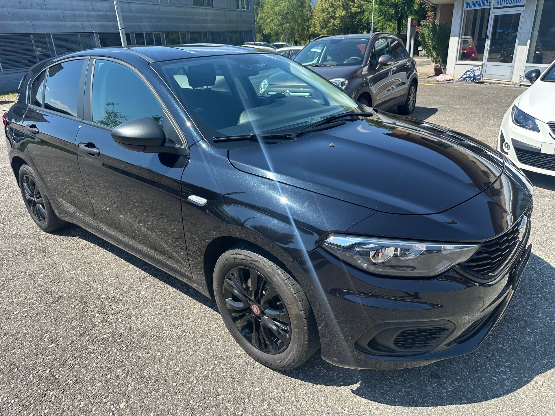 FIAT Tipo 1.4T Street-image-1