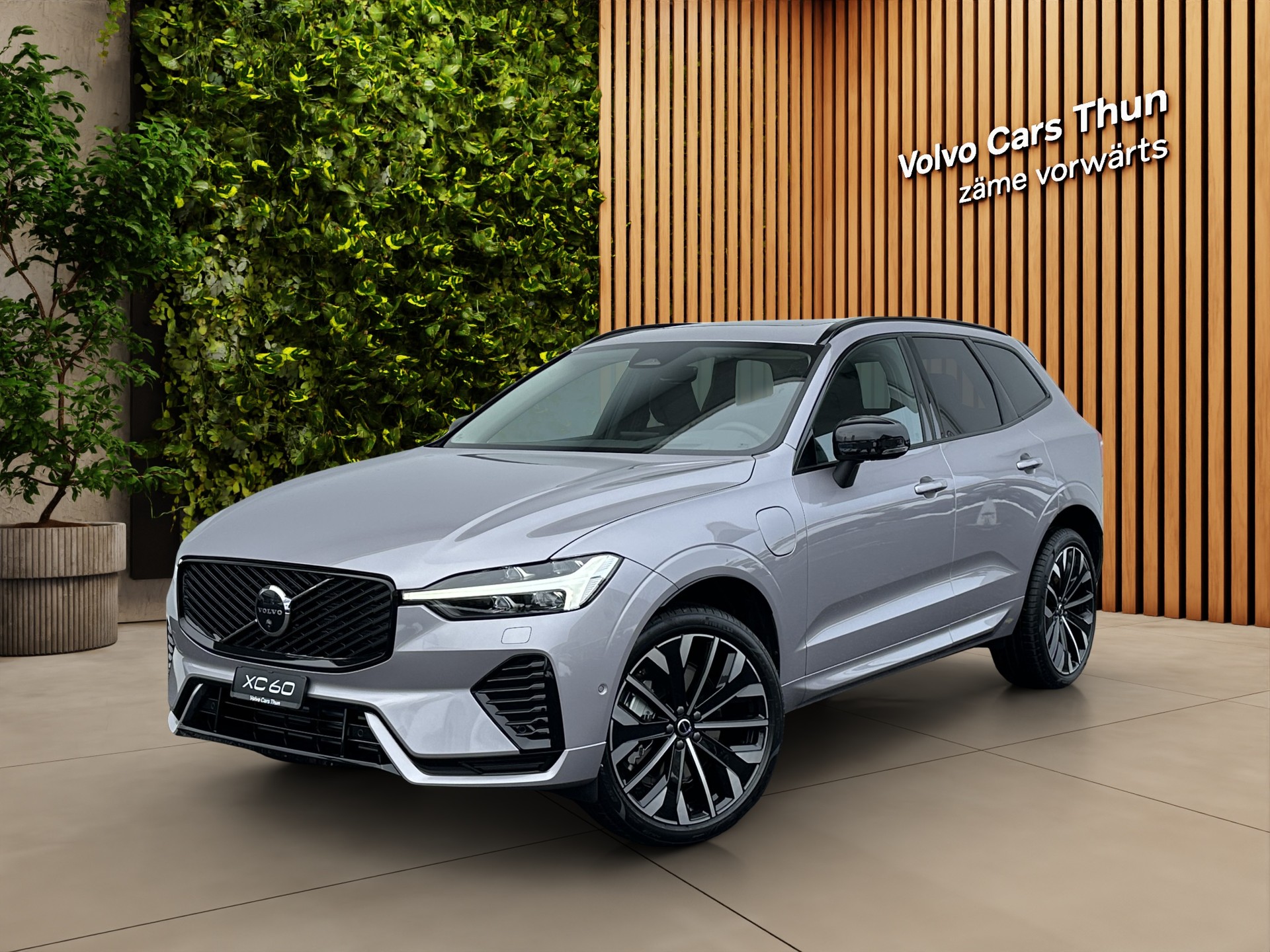 VOLVO XC60 2.0 T8 TE Ultra Dark eAWD