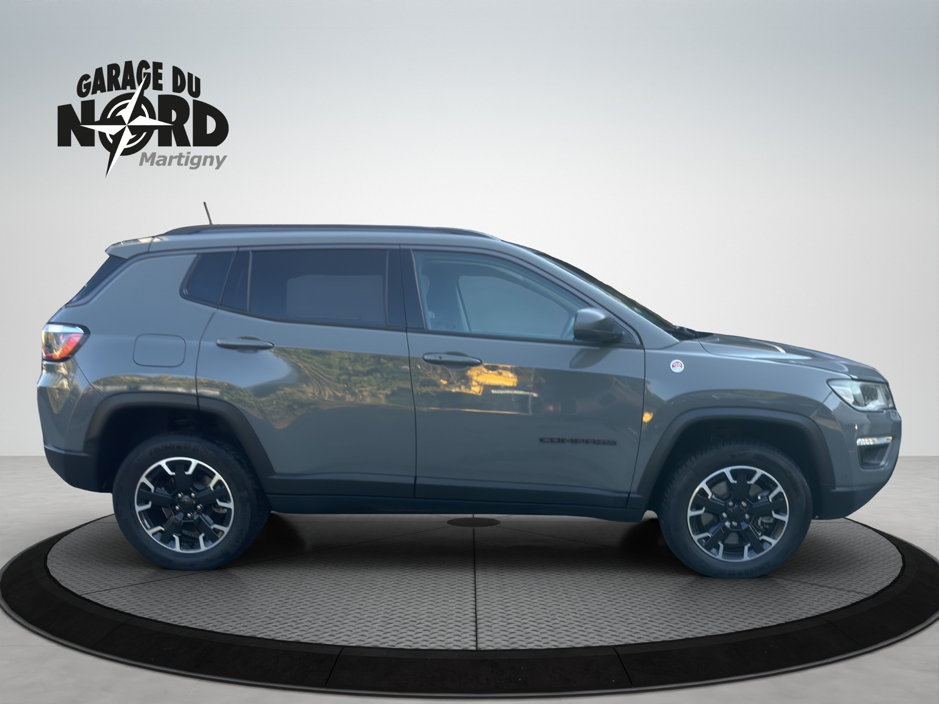 JEEP Compass 1.3 T PHEV Trailhawk AWD-image-6