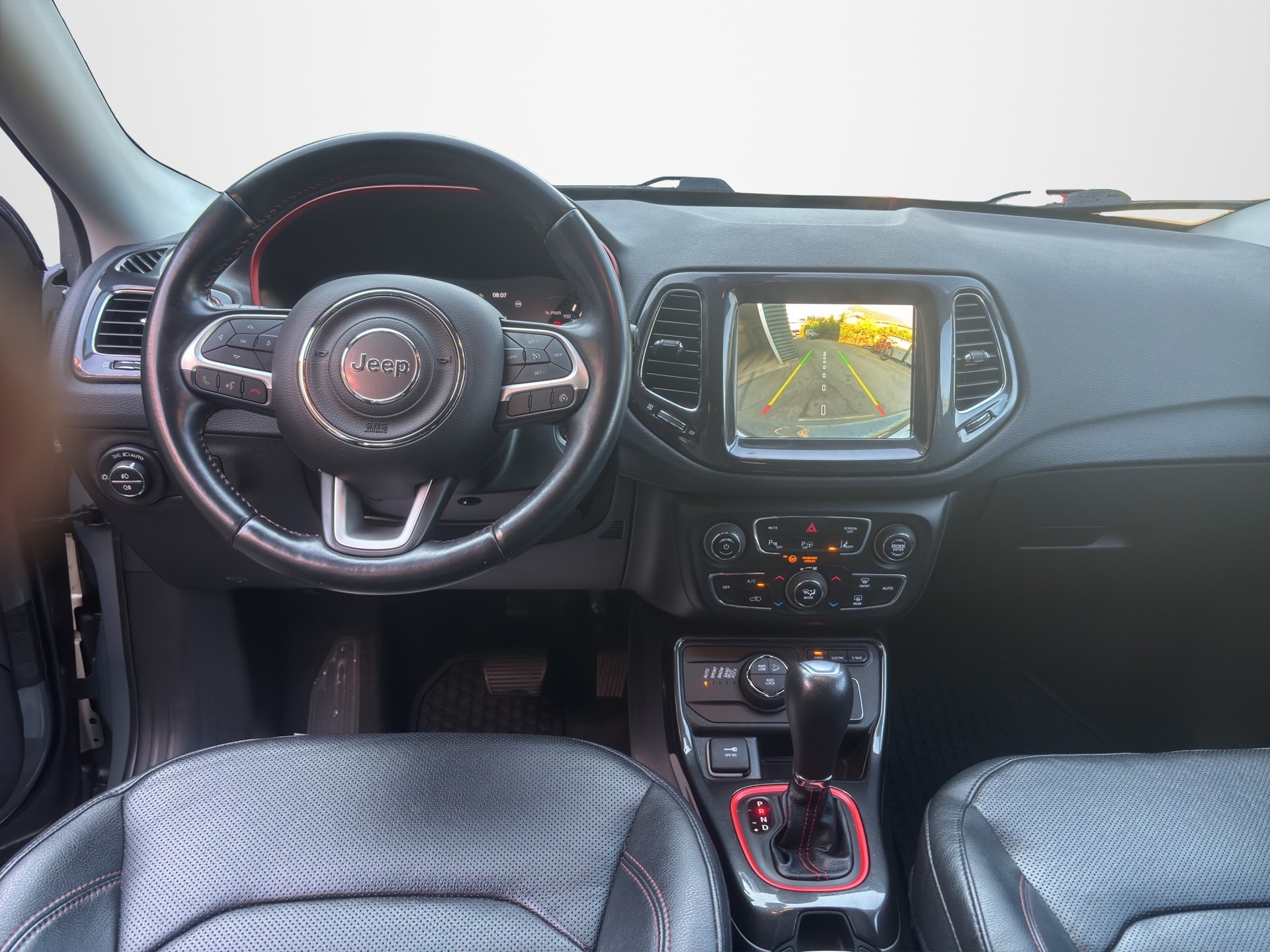 JEEP Compass 1.3 T PHEV Trailhawk AWD-image-11