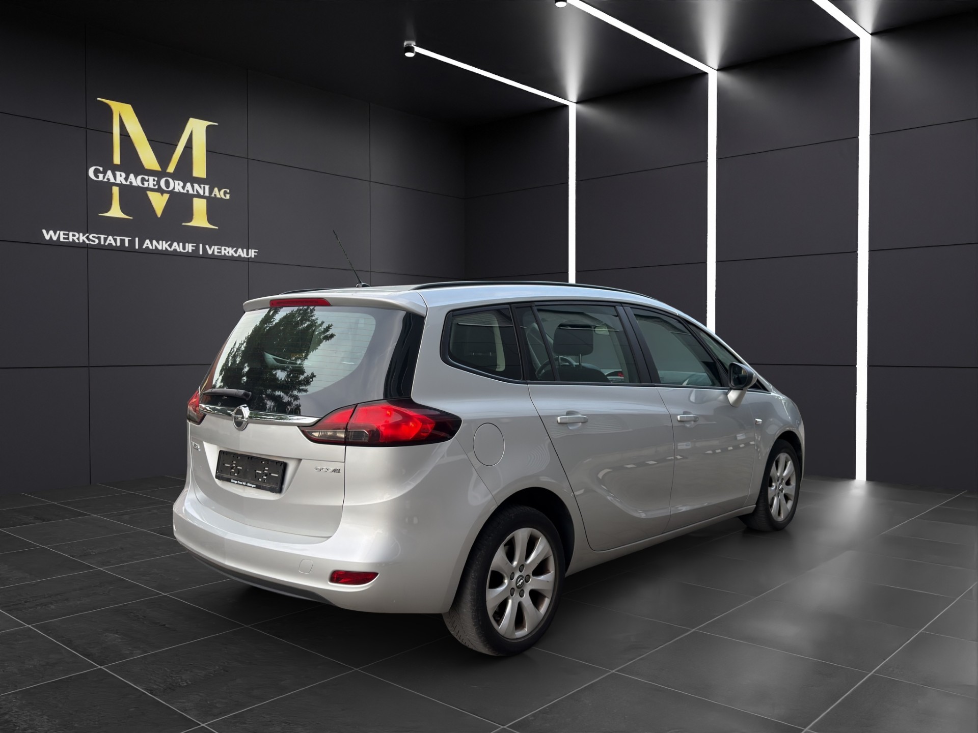OPEL Zafira Tourer 1.6i 16V CNG Turbo Enjoy-image-4