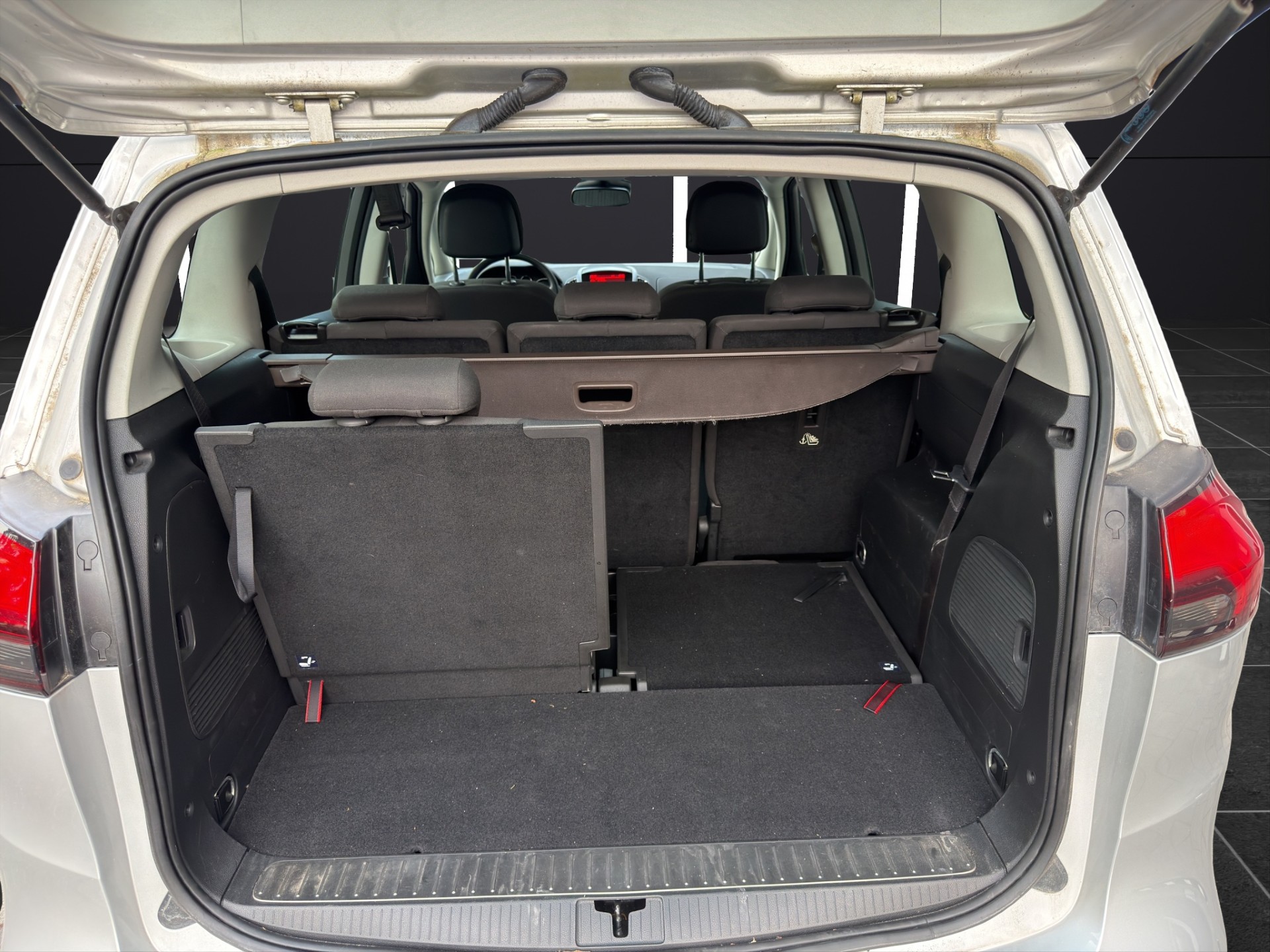 OPEL Zafira Tourer 1.6i 16V CNG Turbo Enjoy-image-10