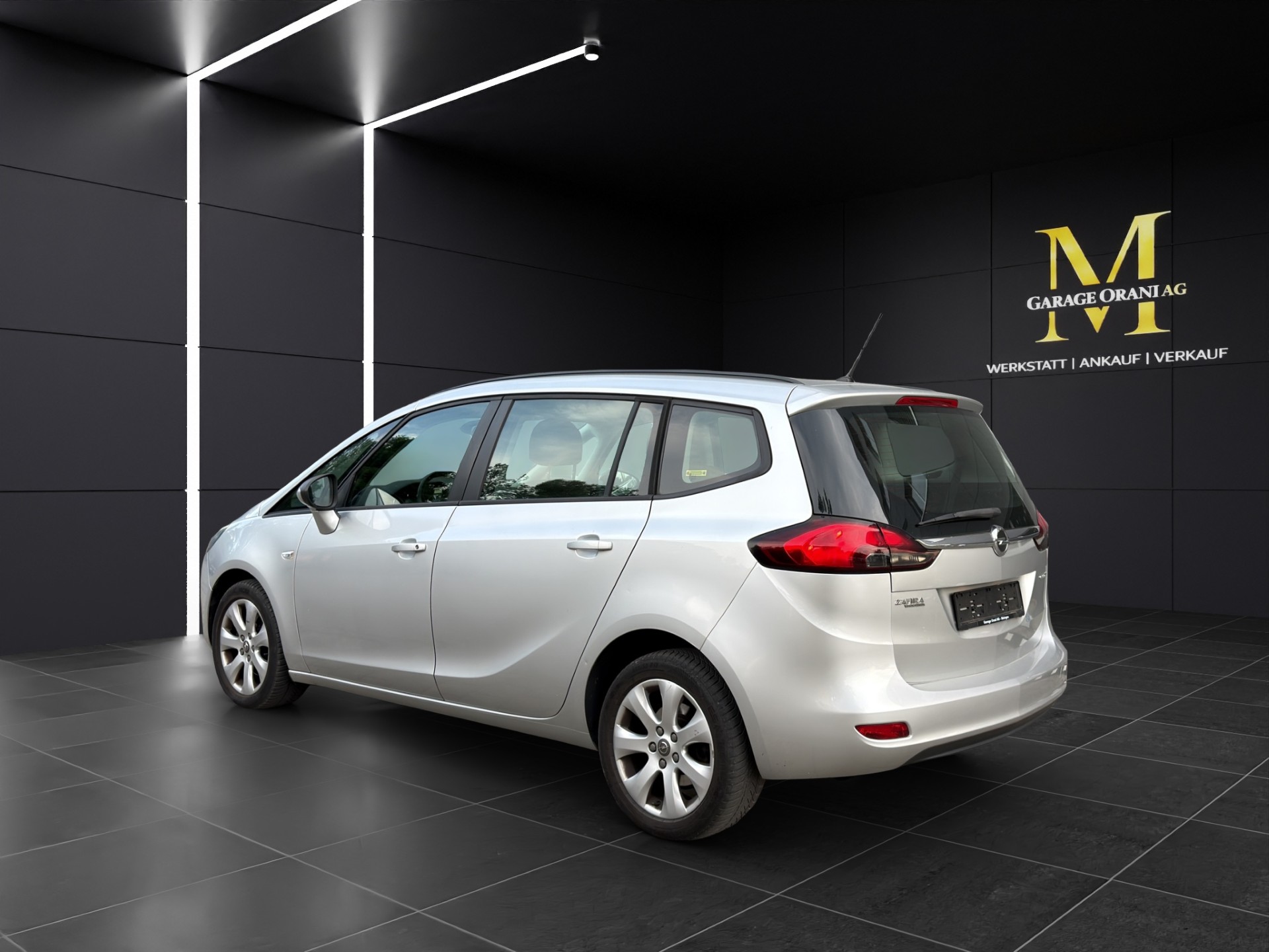 OPEL Zafira Tourer 1.6i 16V CNG Turbo Enjoy-image-2