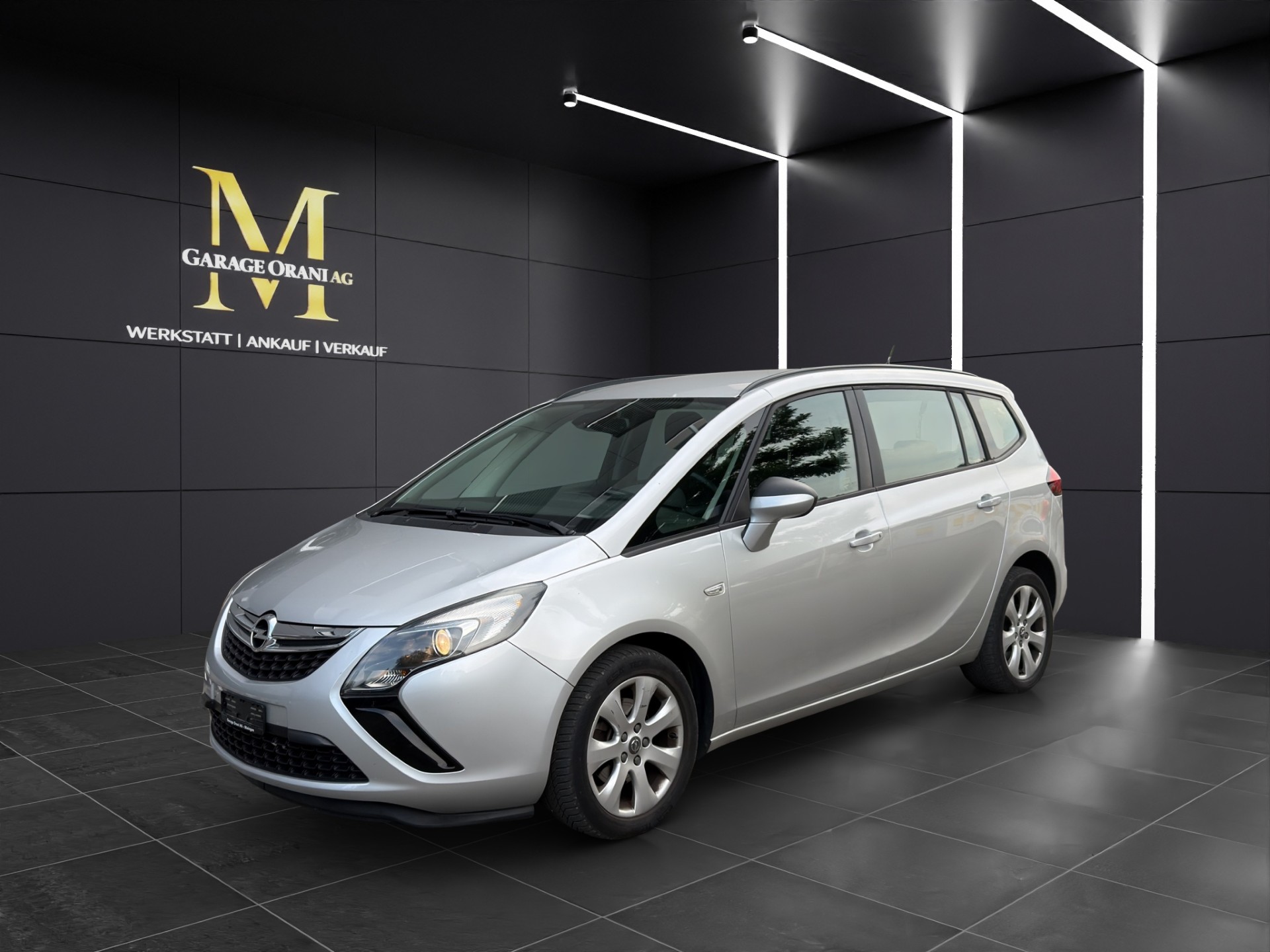 OPEL Zafira Tourer 1.6i 16V CNG Turbo Enjoy-image-0