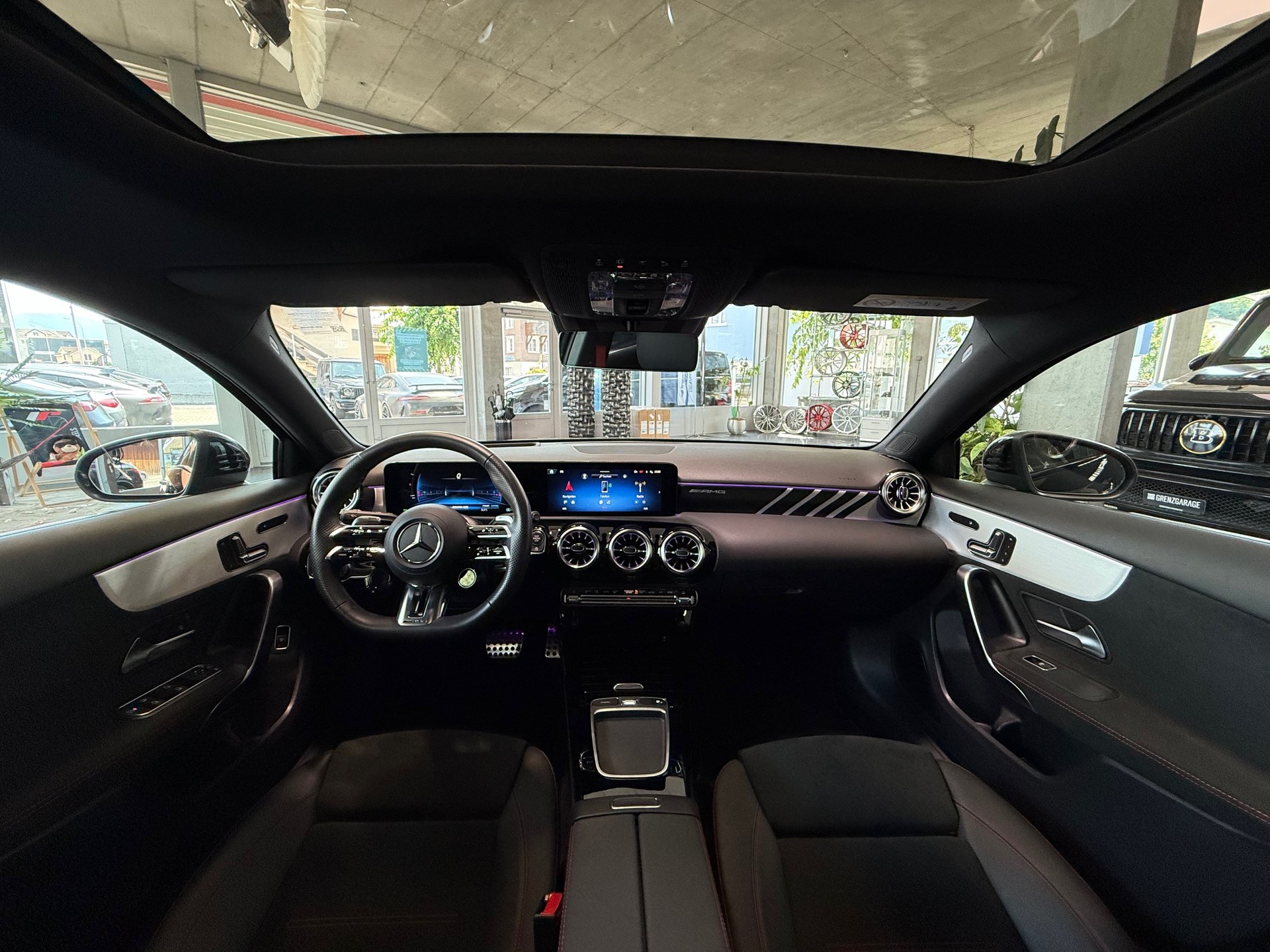MERCEDES-BENZ A AMG 35 4Matic 8G-DCT-image-17