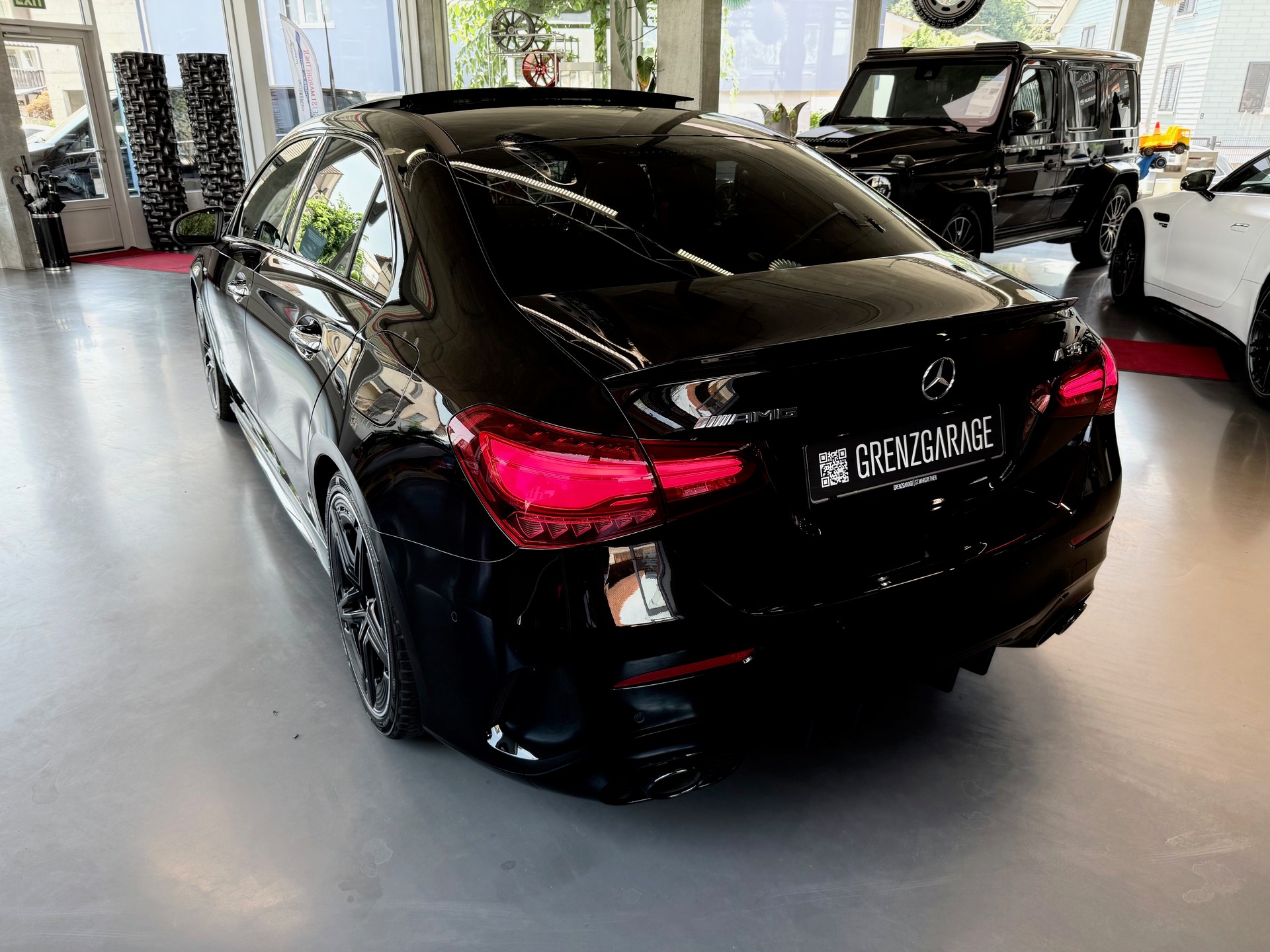 MERCEDES-BENZ A AMG 35 4Matic 8G-DCT-image-7