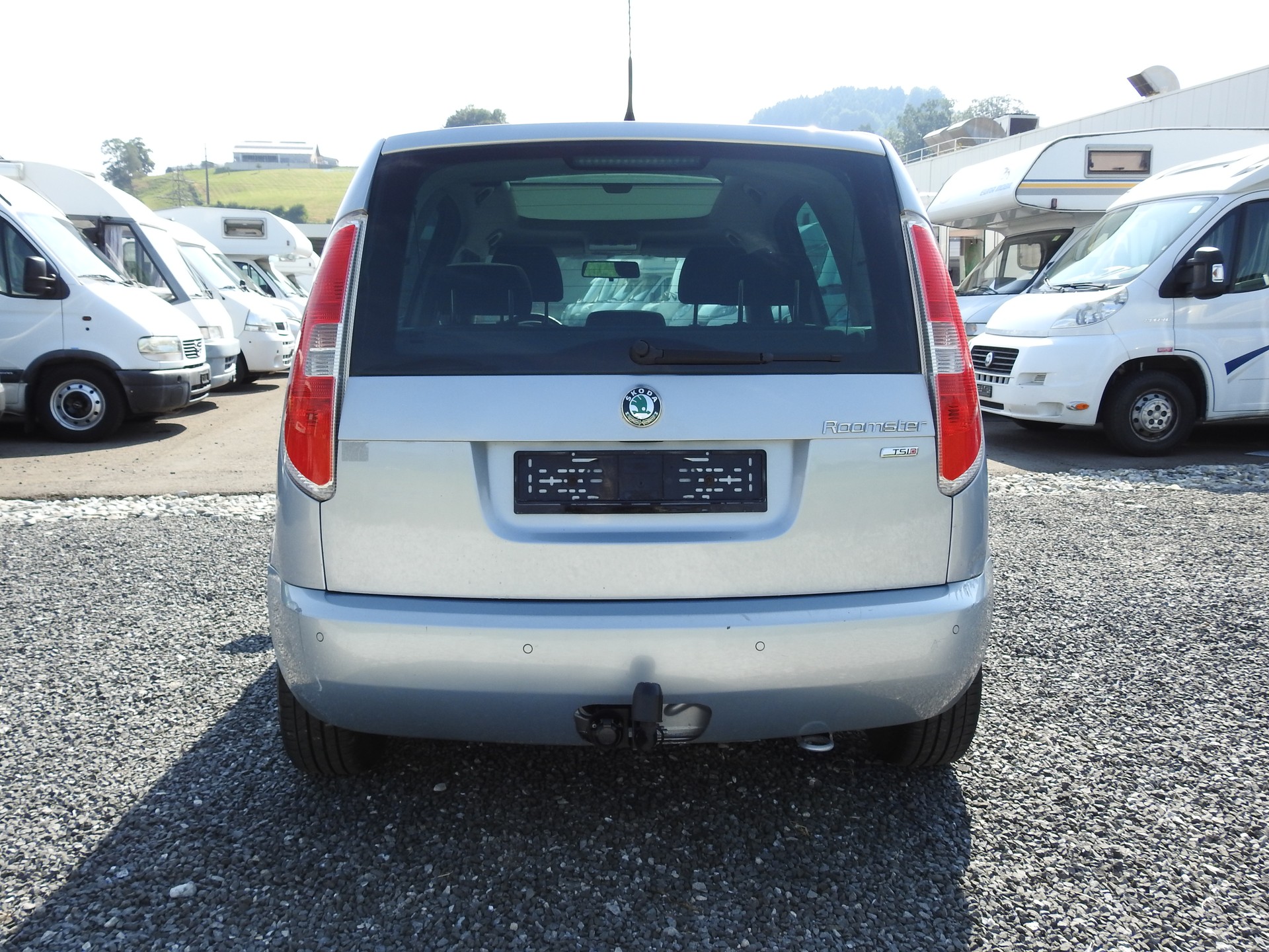 SKODA Roomster 1.2 TSI Family-image-4