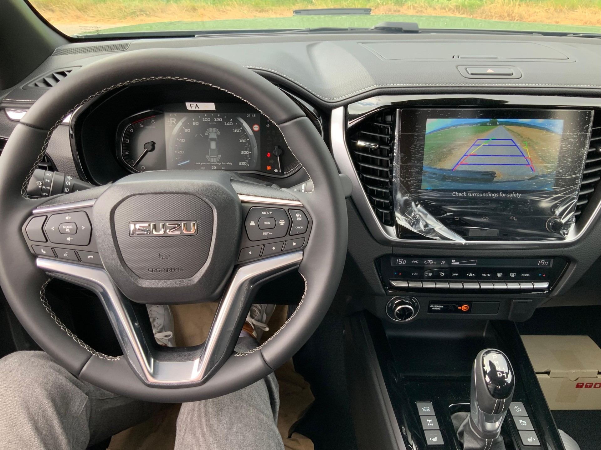 ISUZU D-Max Crew Pick-up 1.9 DDi F+ 4x4-image-7