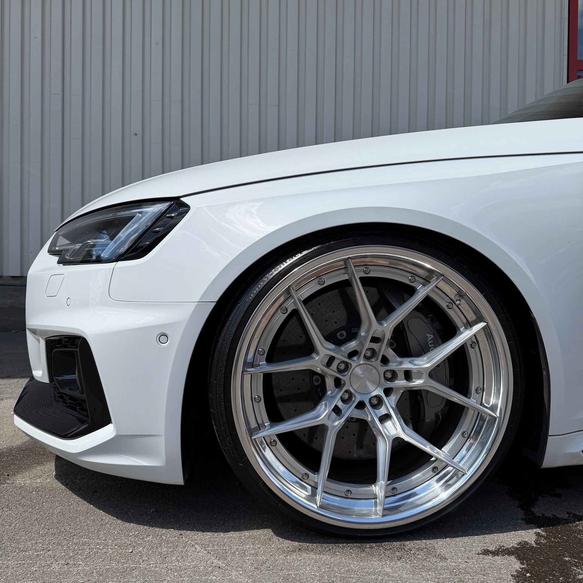AUDI RS4 Avant 2.9 TFSI quattro tiptronic-image-6