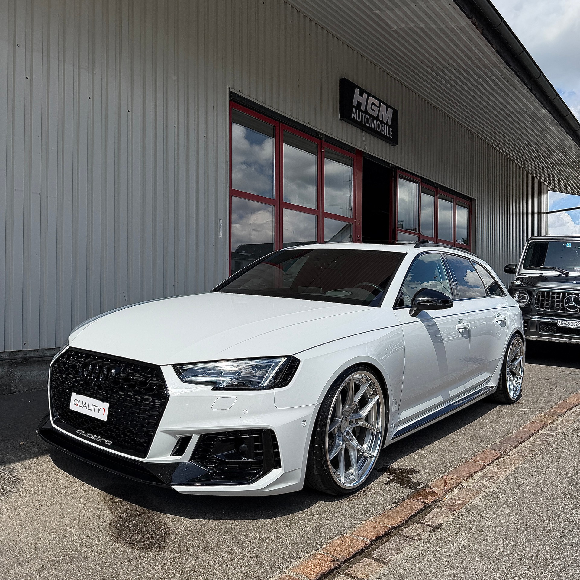 AUDI RS4 Avant 2.9 TFSI quattro tiptronic-image-0
