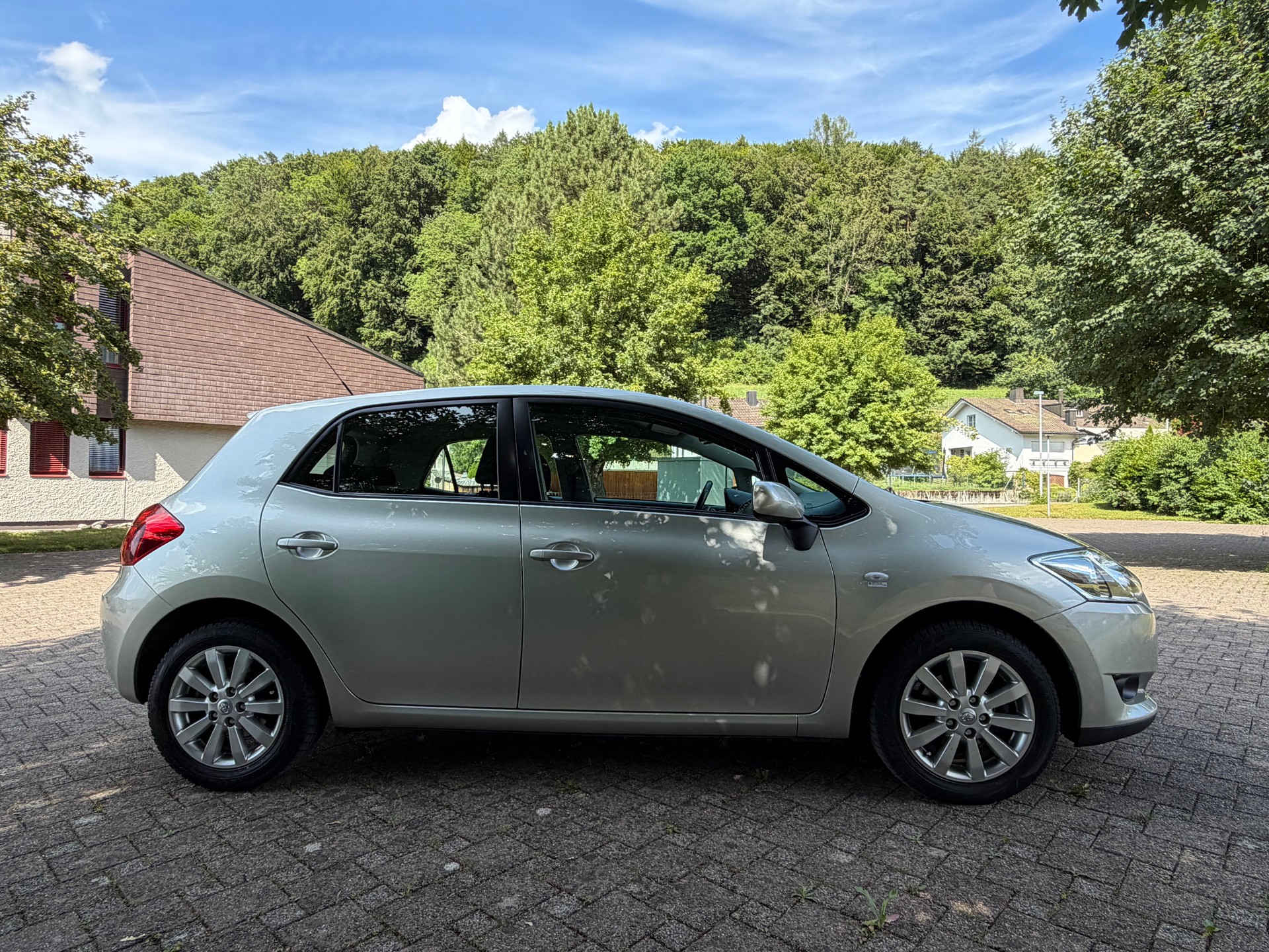 TOYOTA Auris 1.6 Linea Sol MultiMode-image-8