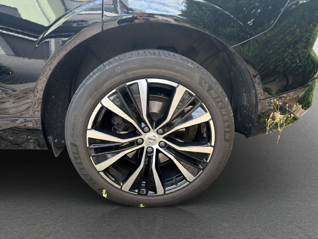 VOLVO XC60 2.0 B5 MH Momentum AWD-image-13