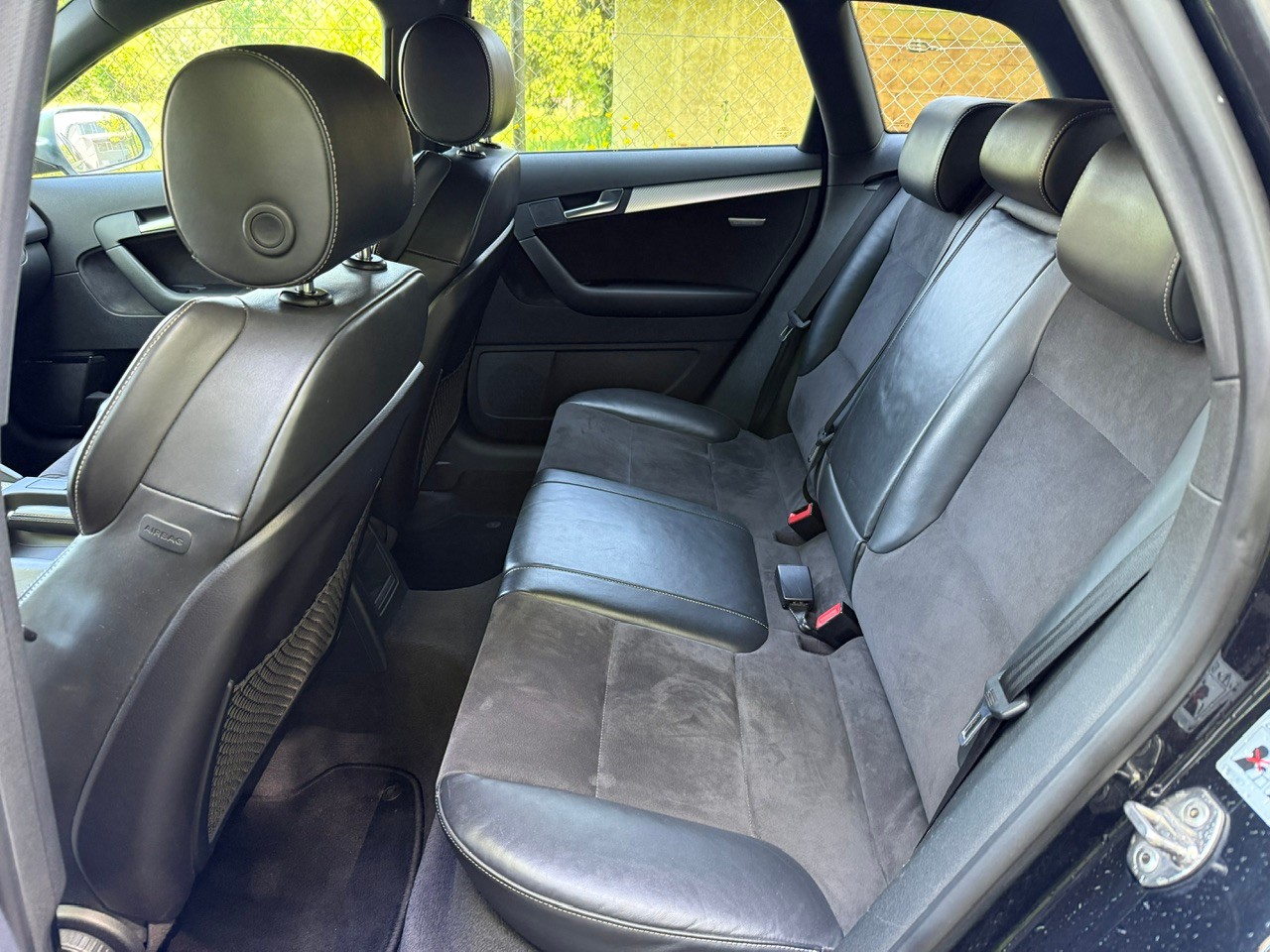 AUDI RS3 Sportback 2.5 TFSI quattro S-tronic Sportback Sportec 408PS-image-8