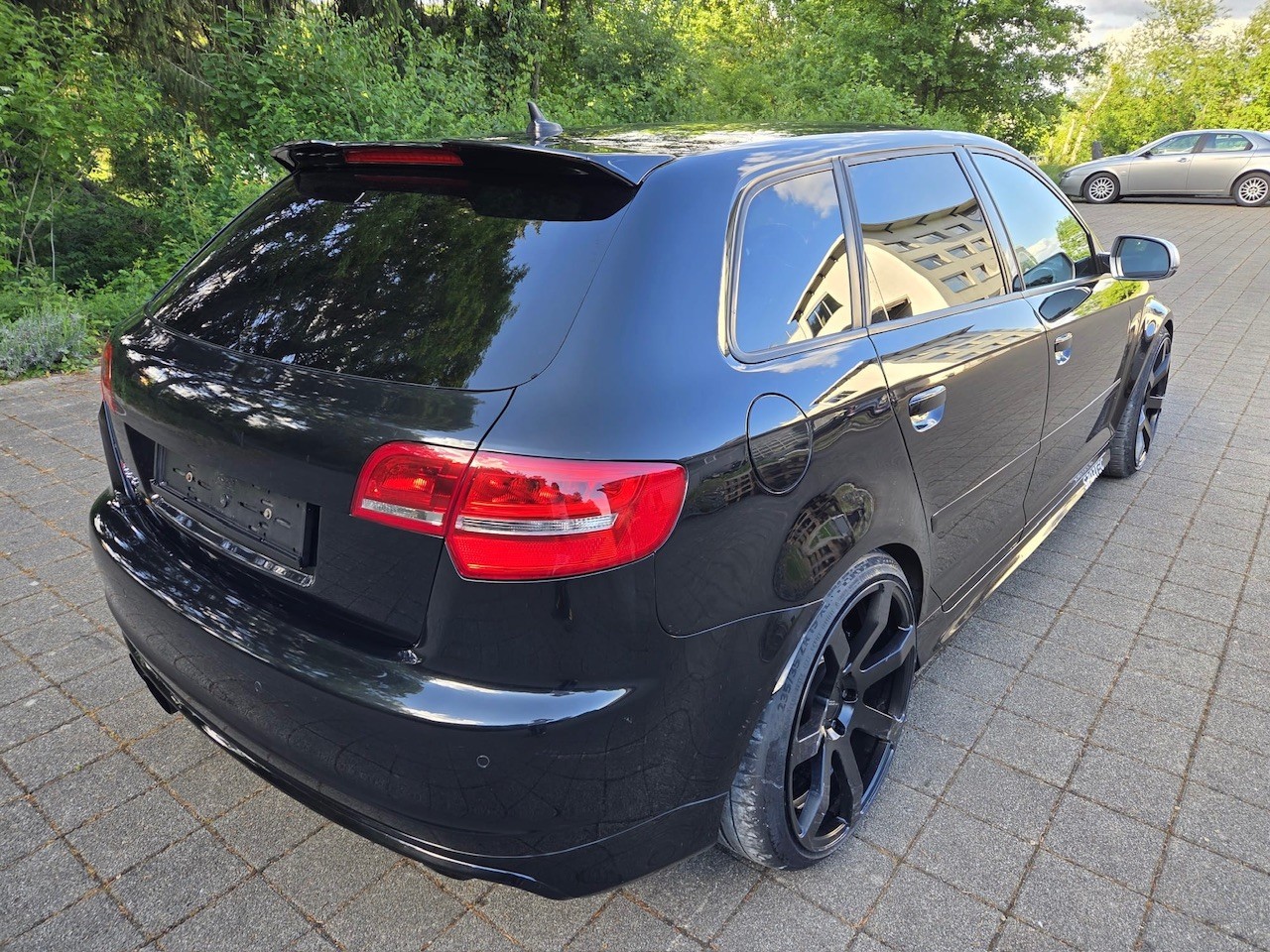 AUDI RS3 Sportback 2.5 TFSI quattro S-tronic Sportback Sportec 408PS-image-3