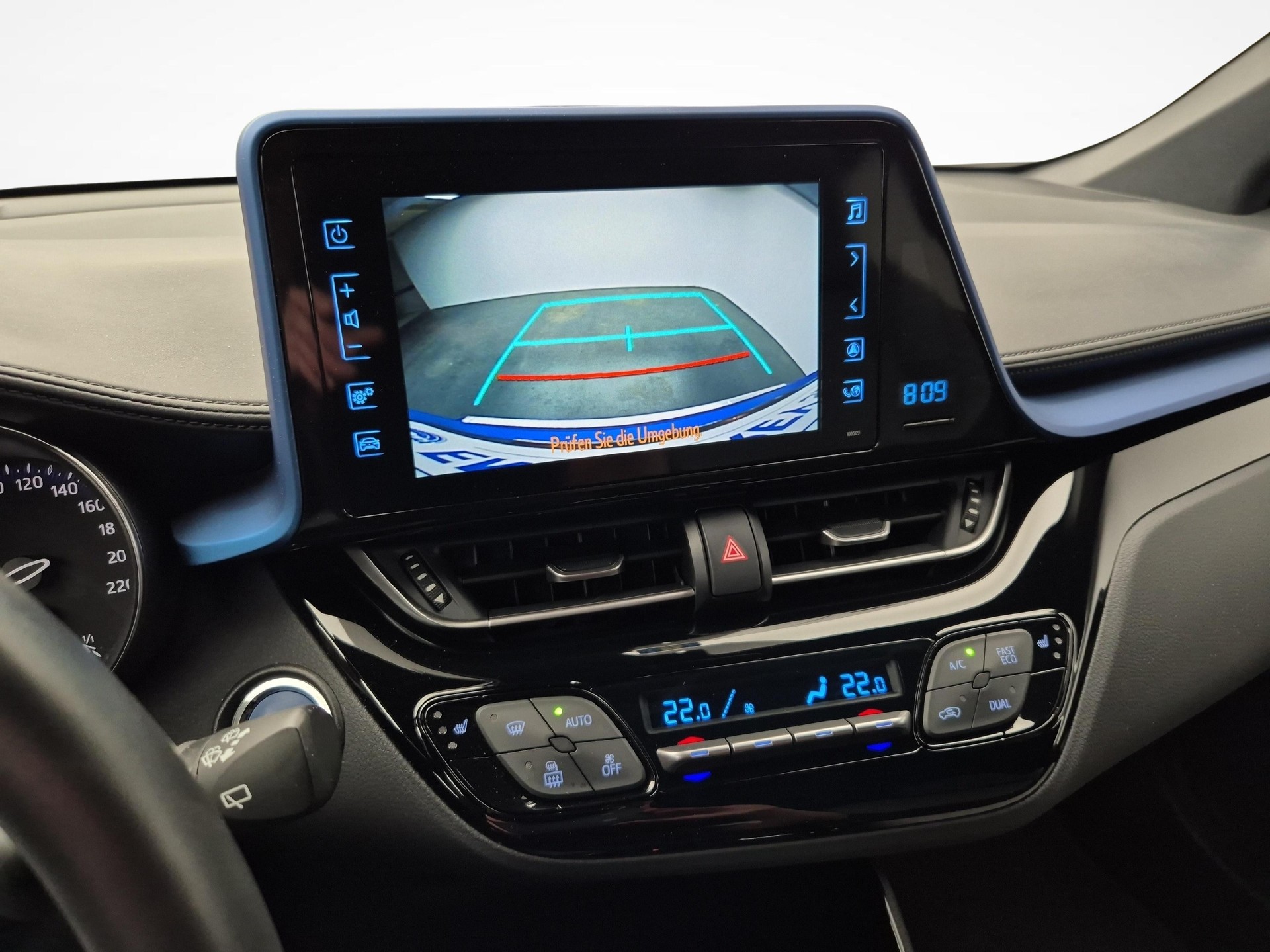 TOYOTA C-HR 1.8 VVTi HSD Style-image-13