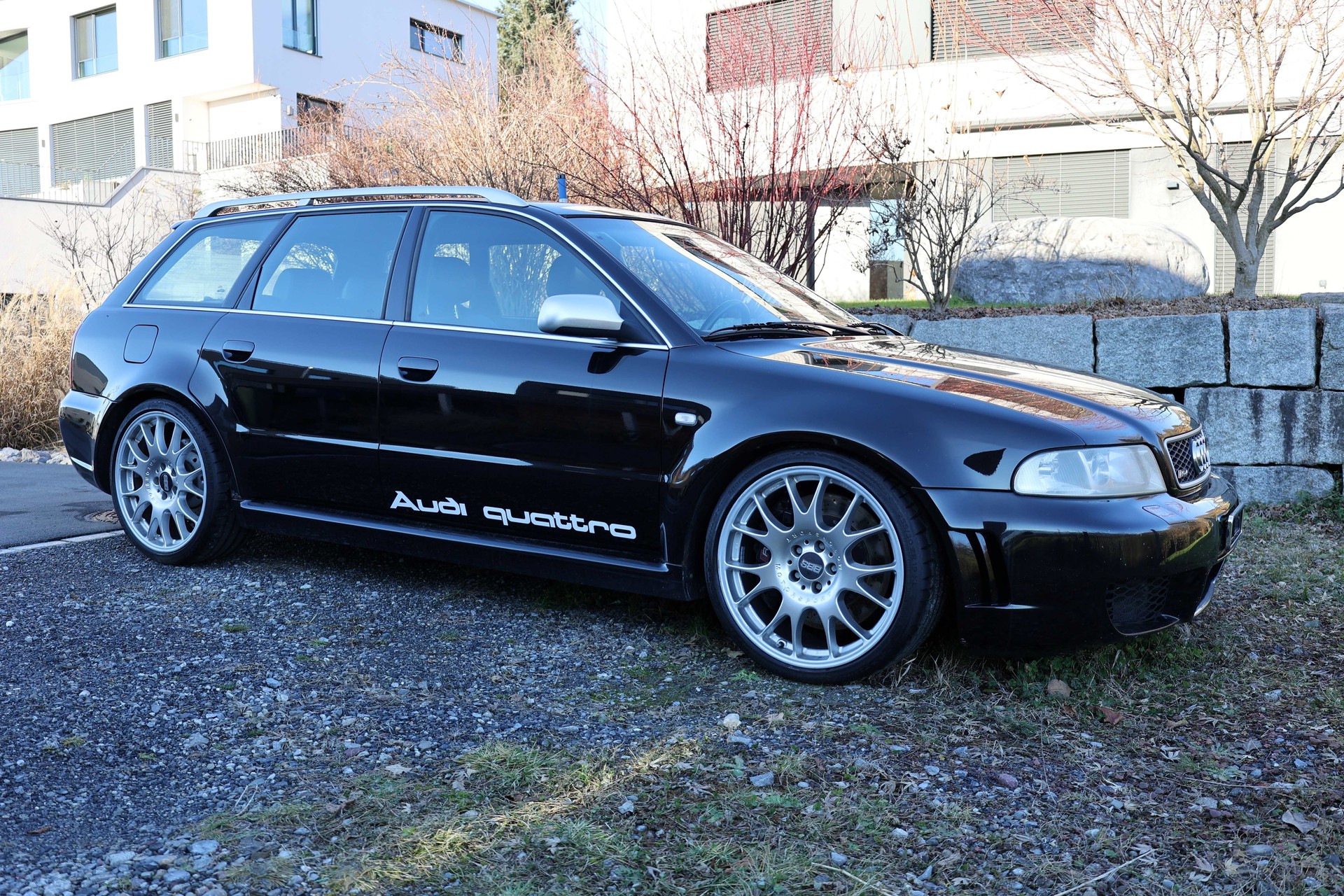 AUDI 2.7 V6 Biturbo quattro-image-1