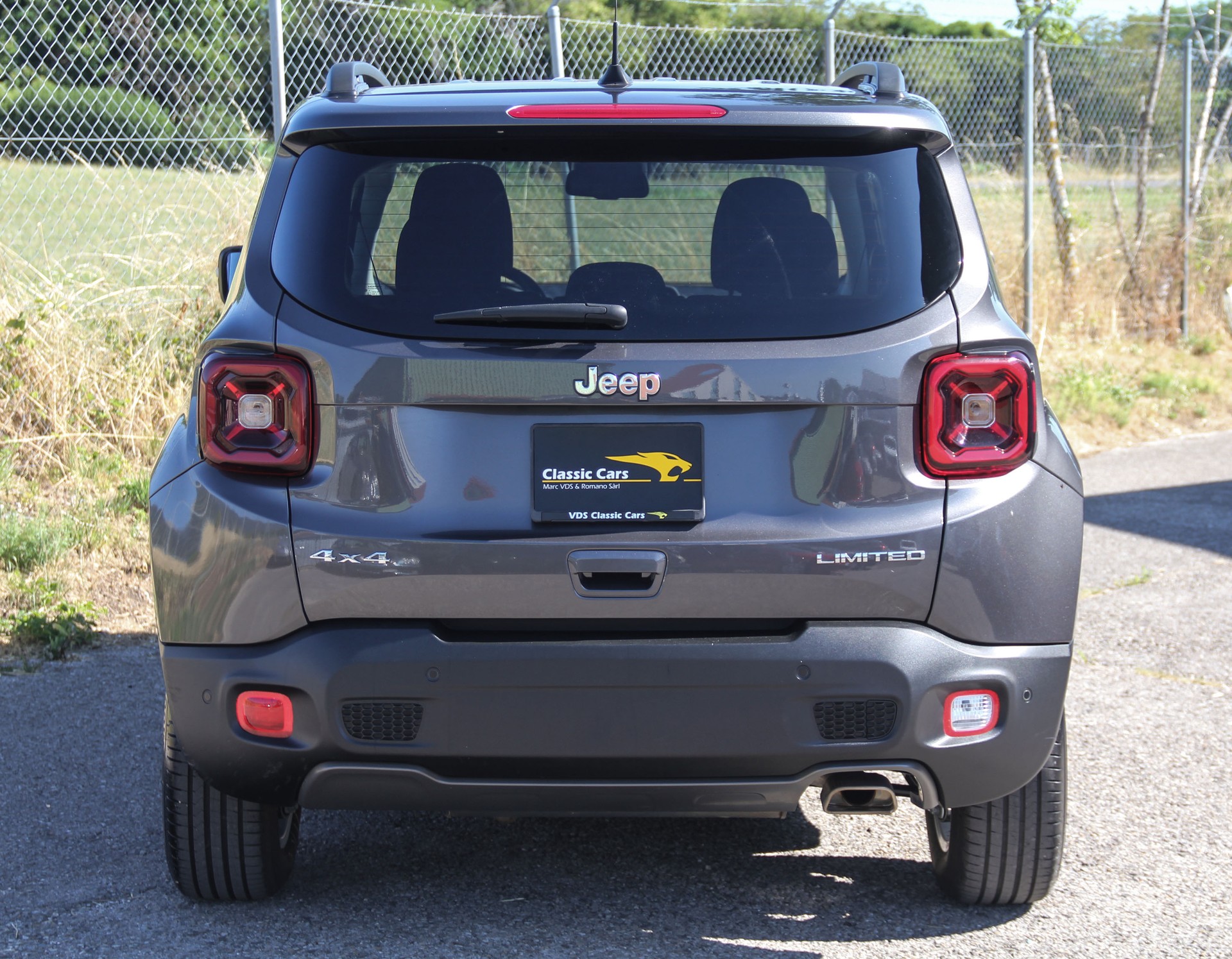 JEEP Renegade 1.3 Turbo Limited AWD ⭐⭐⭐⭐⭐-image-23