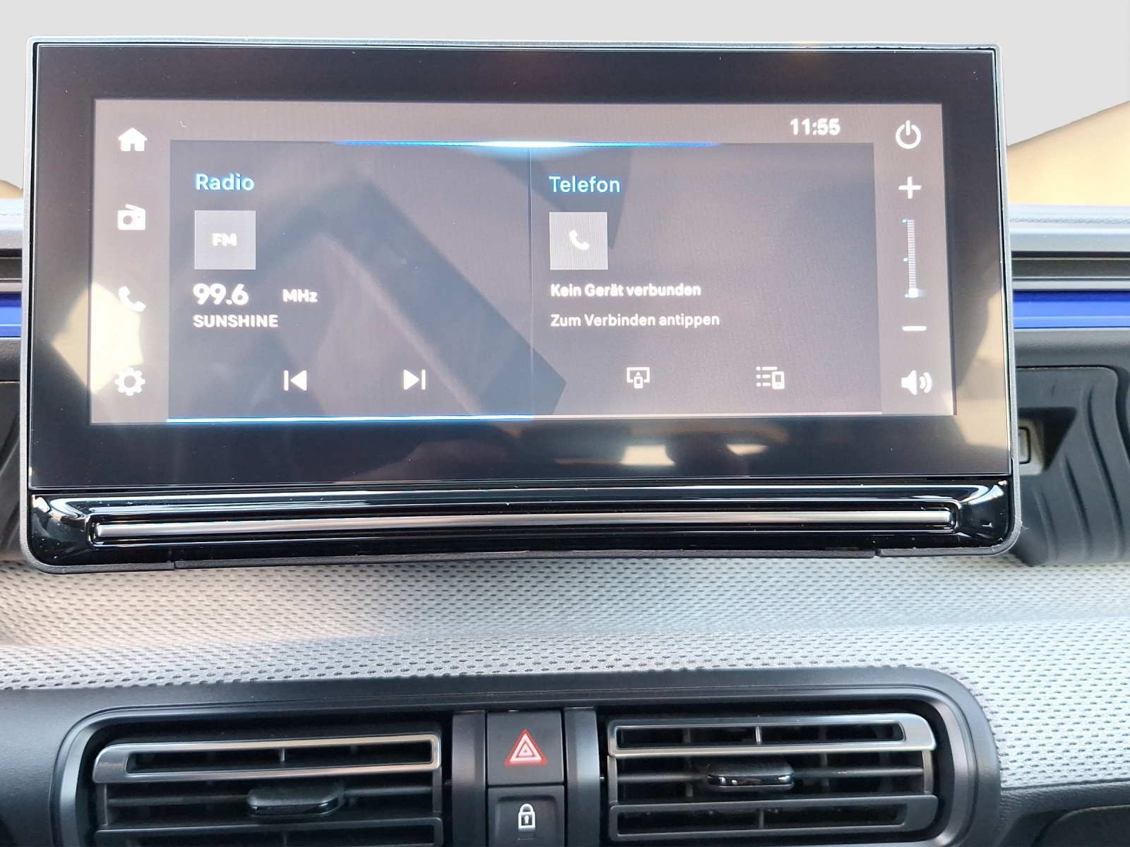 CITROEN C3 1.2 Hybrid Plus-image-15