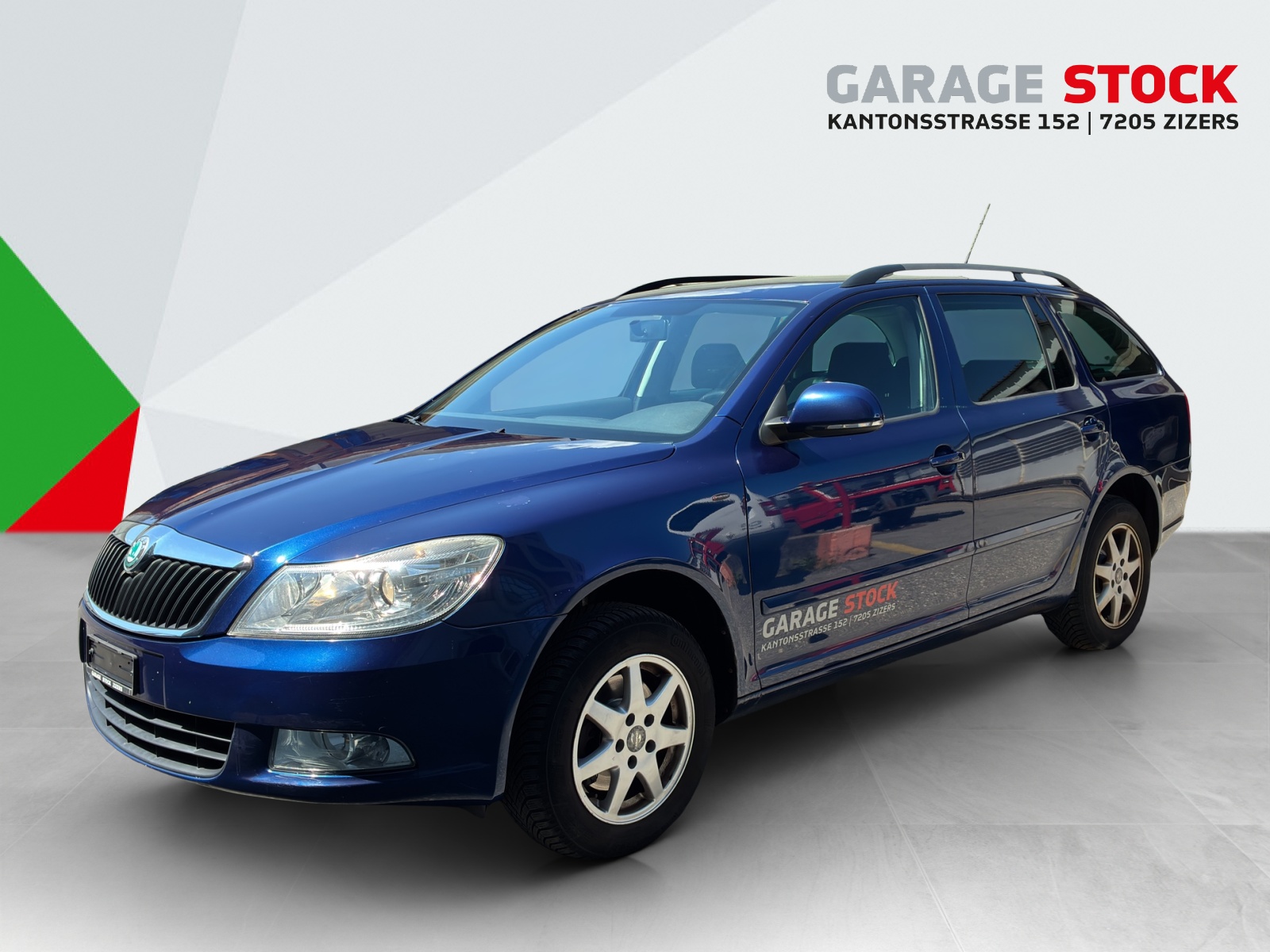 SKODA Octavia Combi 1.8 TSI Adventure 4x4-image-0