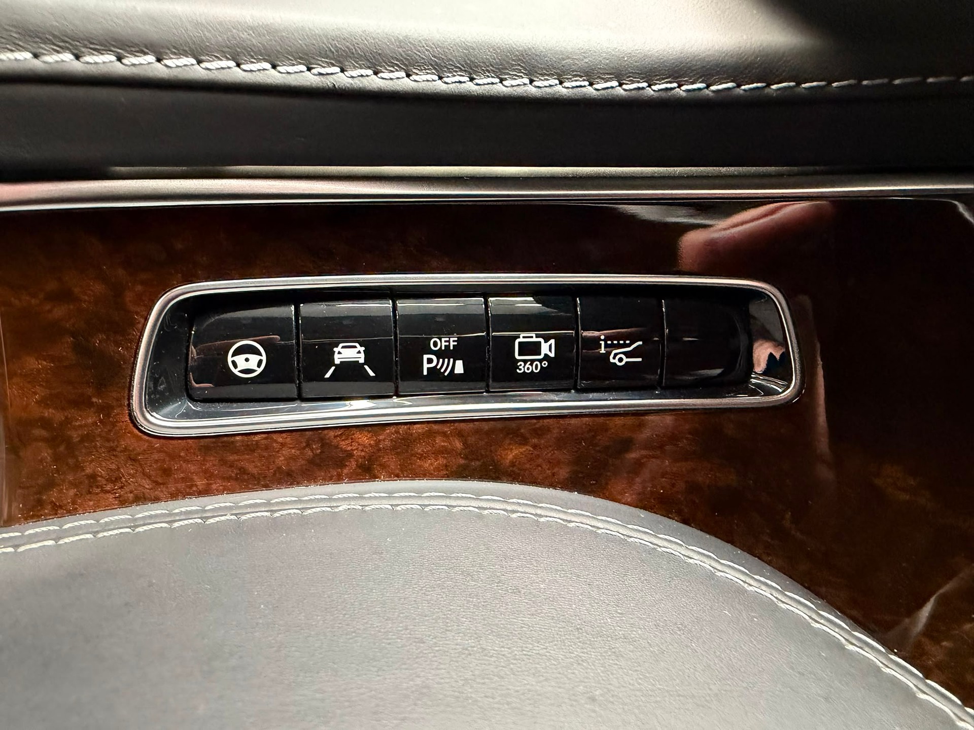 MERCEDES-BENZ S 500 Coupé 4Matic 7G-Tronic-image-20