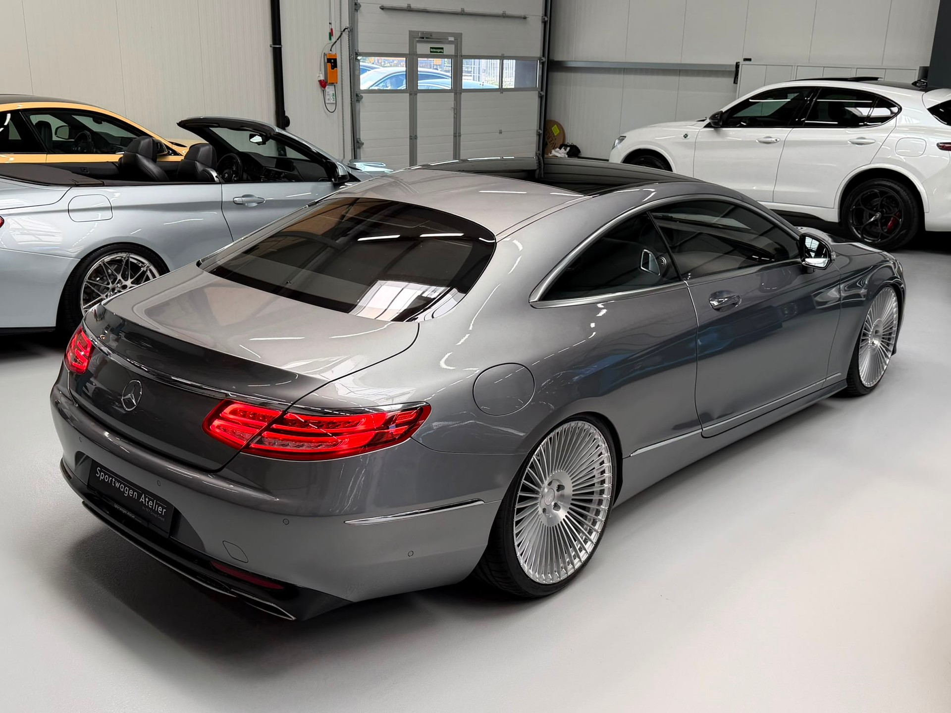 MERCEDES-BENZ S 500 Coupé 4Matic 7G-Tronic-image-9