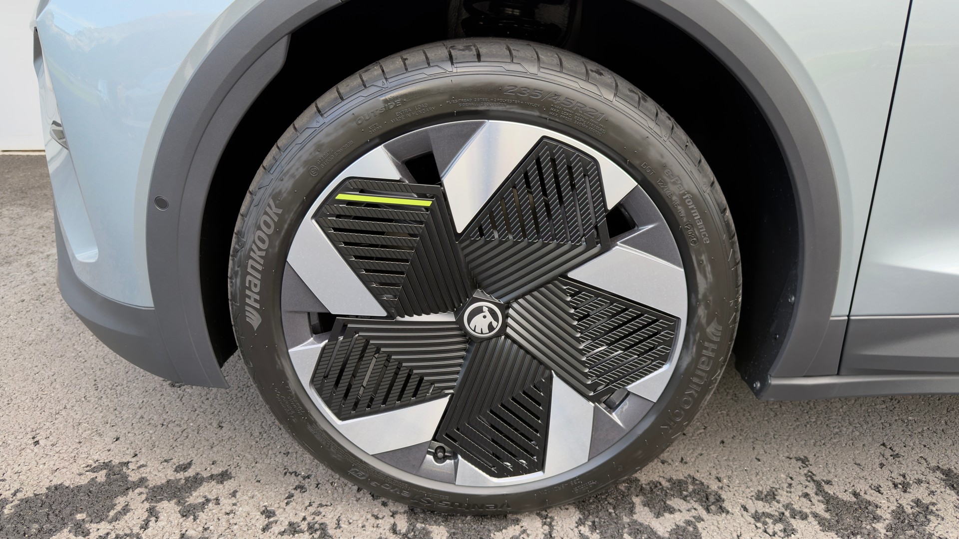 SKODA Elroq RS 85 4x4-image-3