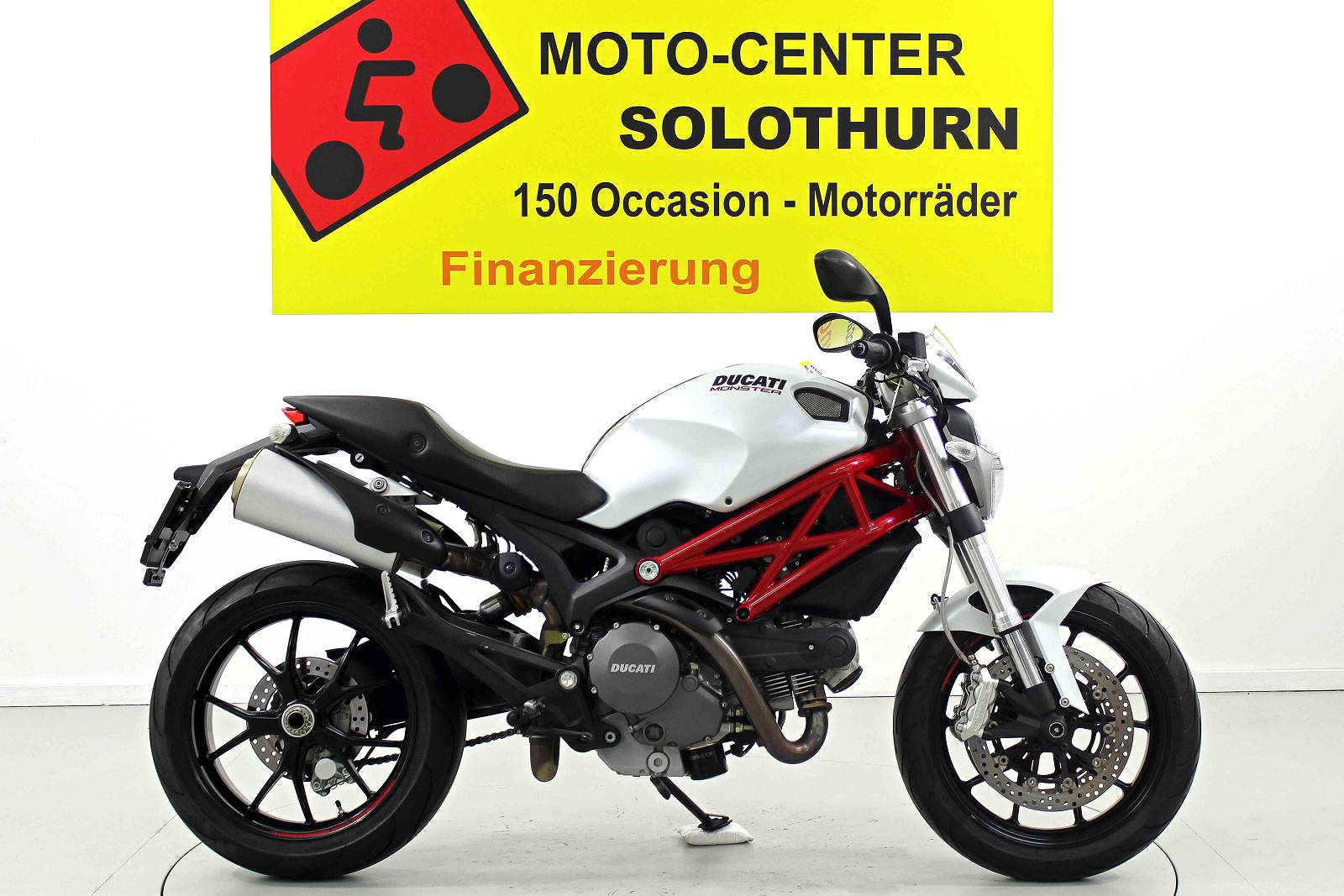 DUCATI Monster 796 ABS