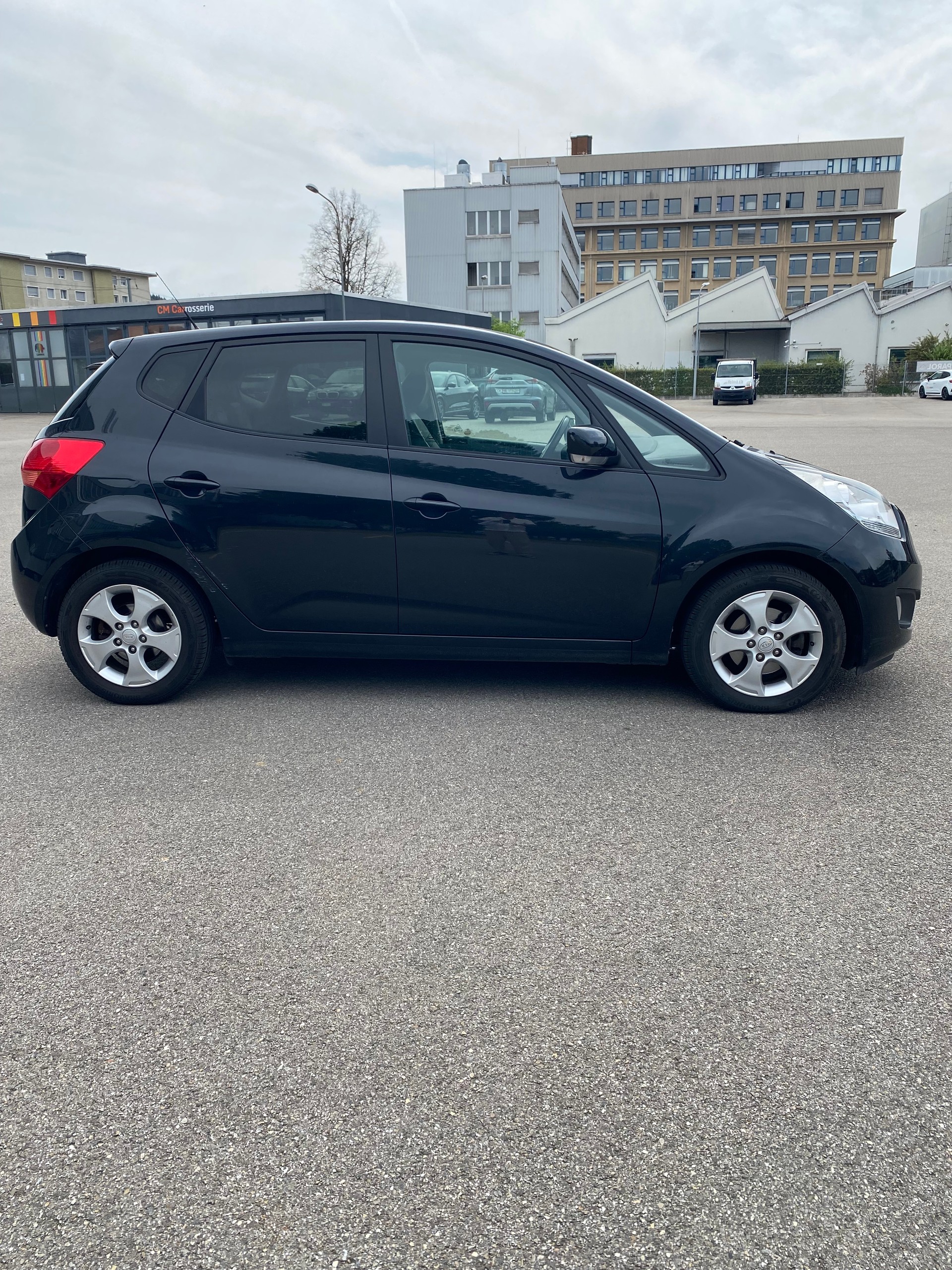 KIA Venga 1.6 CVVT Style Automatic-image-6