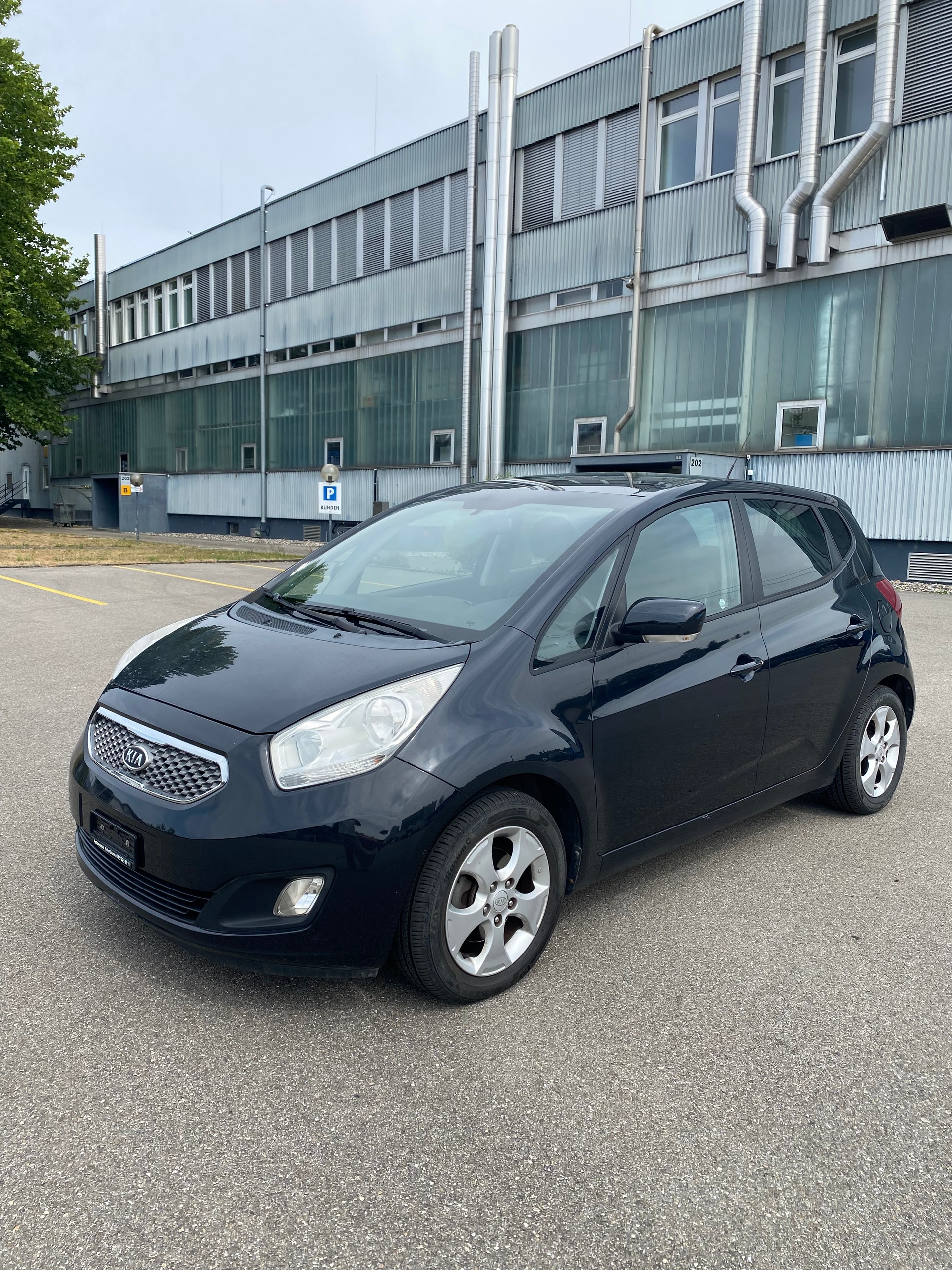 KIA Venga 1.6 CVVT Style Automatic-image-0