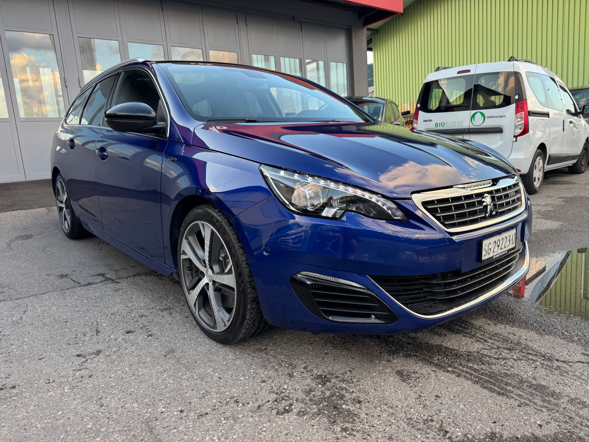 PEUGEOT 308 SW 1.6 eTHP GT-image-1