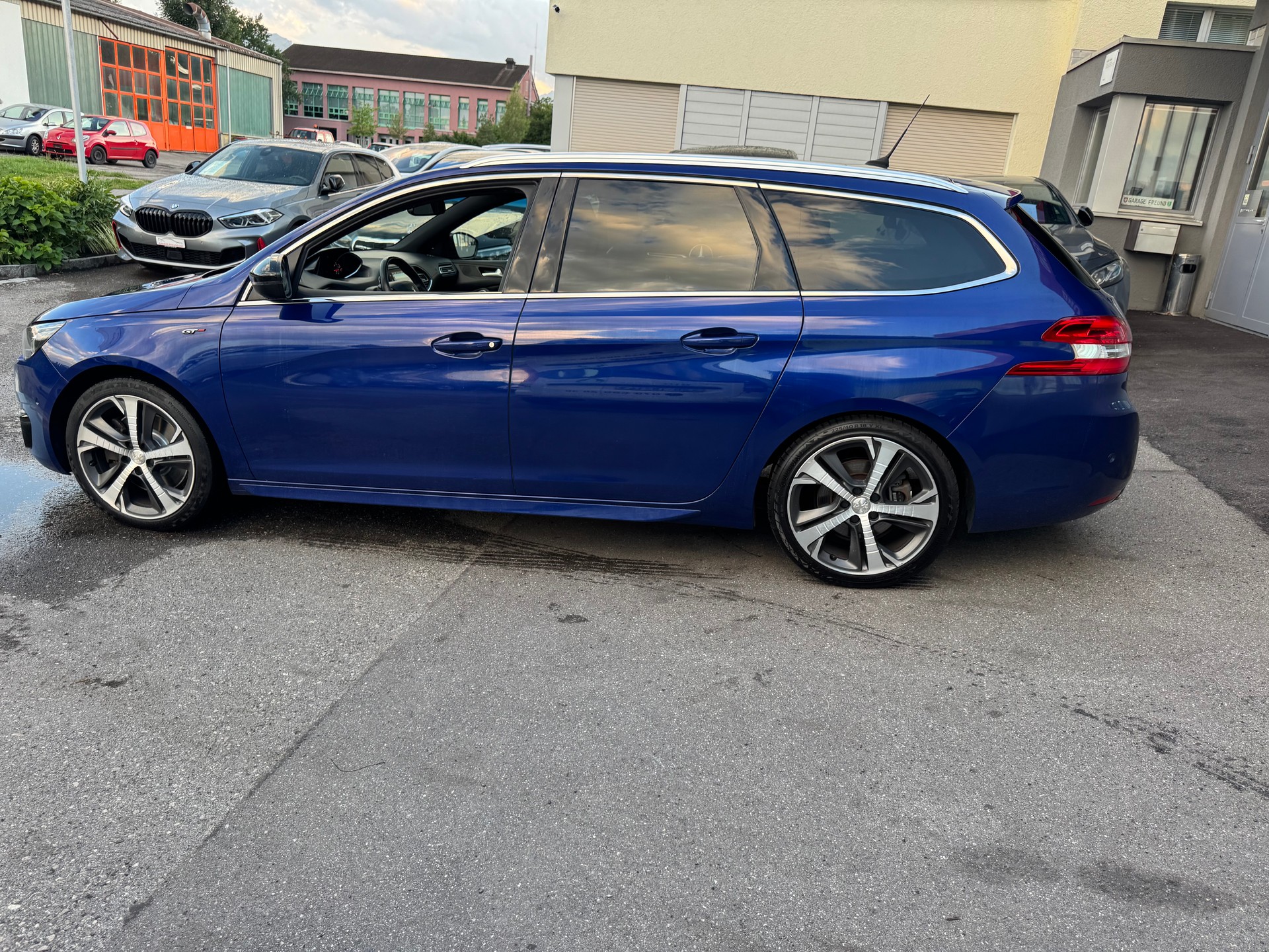 PEUGEOT 308 SW 1.6 eTHP GT-image-4