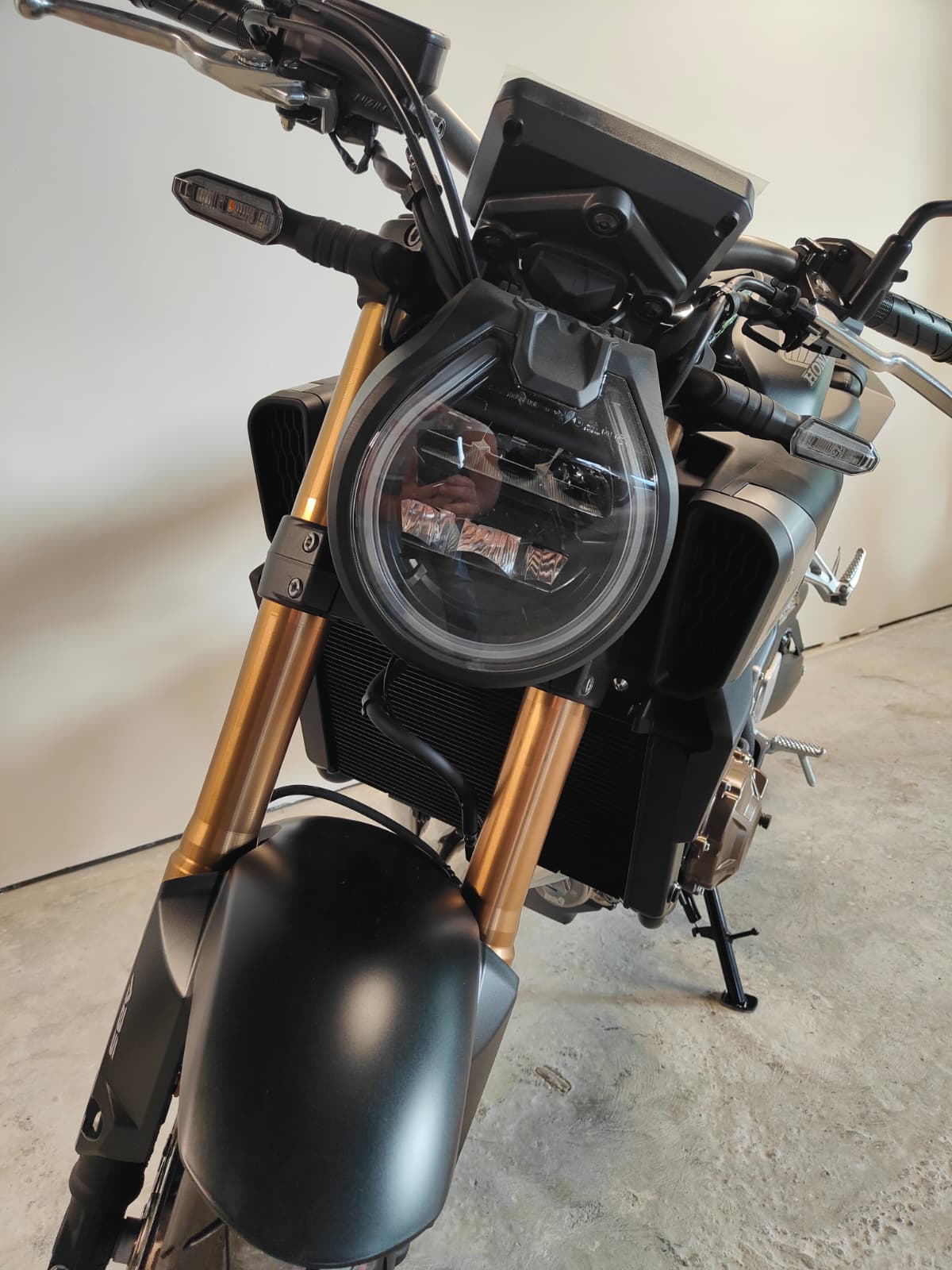 HONDA CB 650 R E-Clutch-image-4