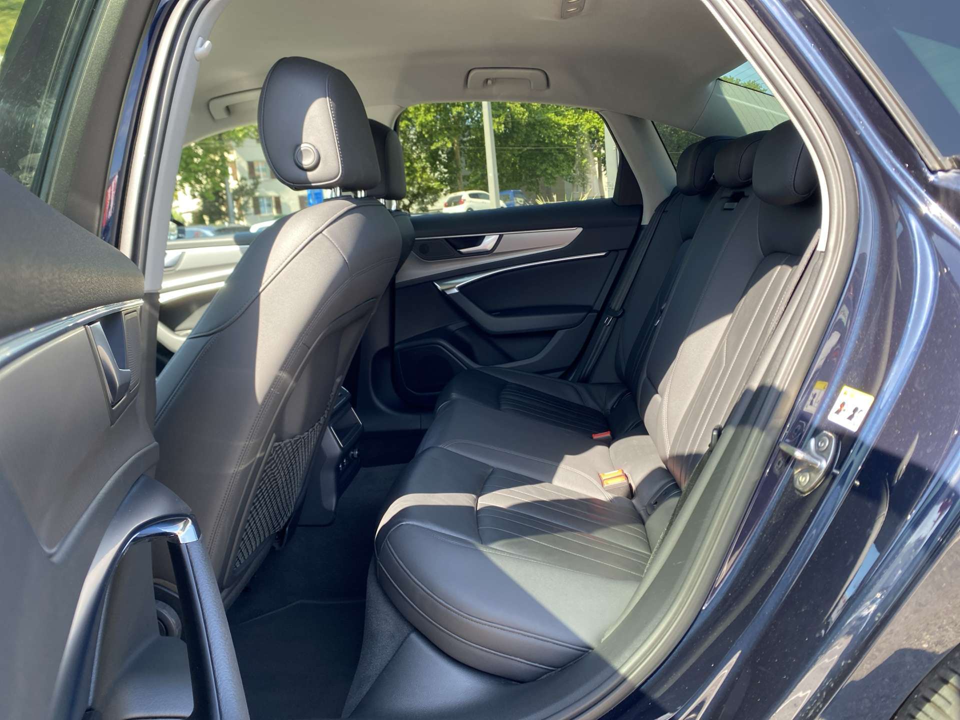 AUDI A6 Limousine 40 TDi Sport 204PS S-Tronic Automat-image-6